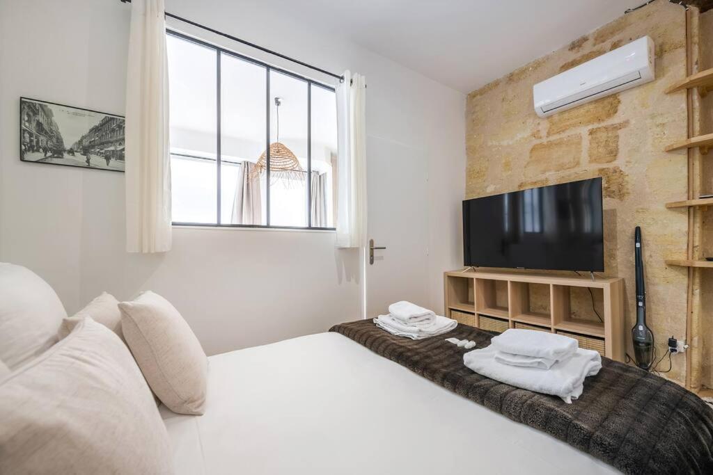 Apartment Le Bordeaux: Joli Climatise Proche Gare *