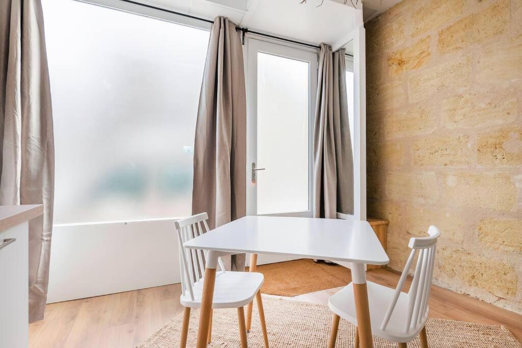 Le Bordeaux: Joli Climatise Proche Gare Apartment