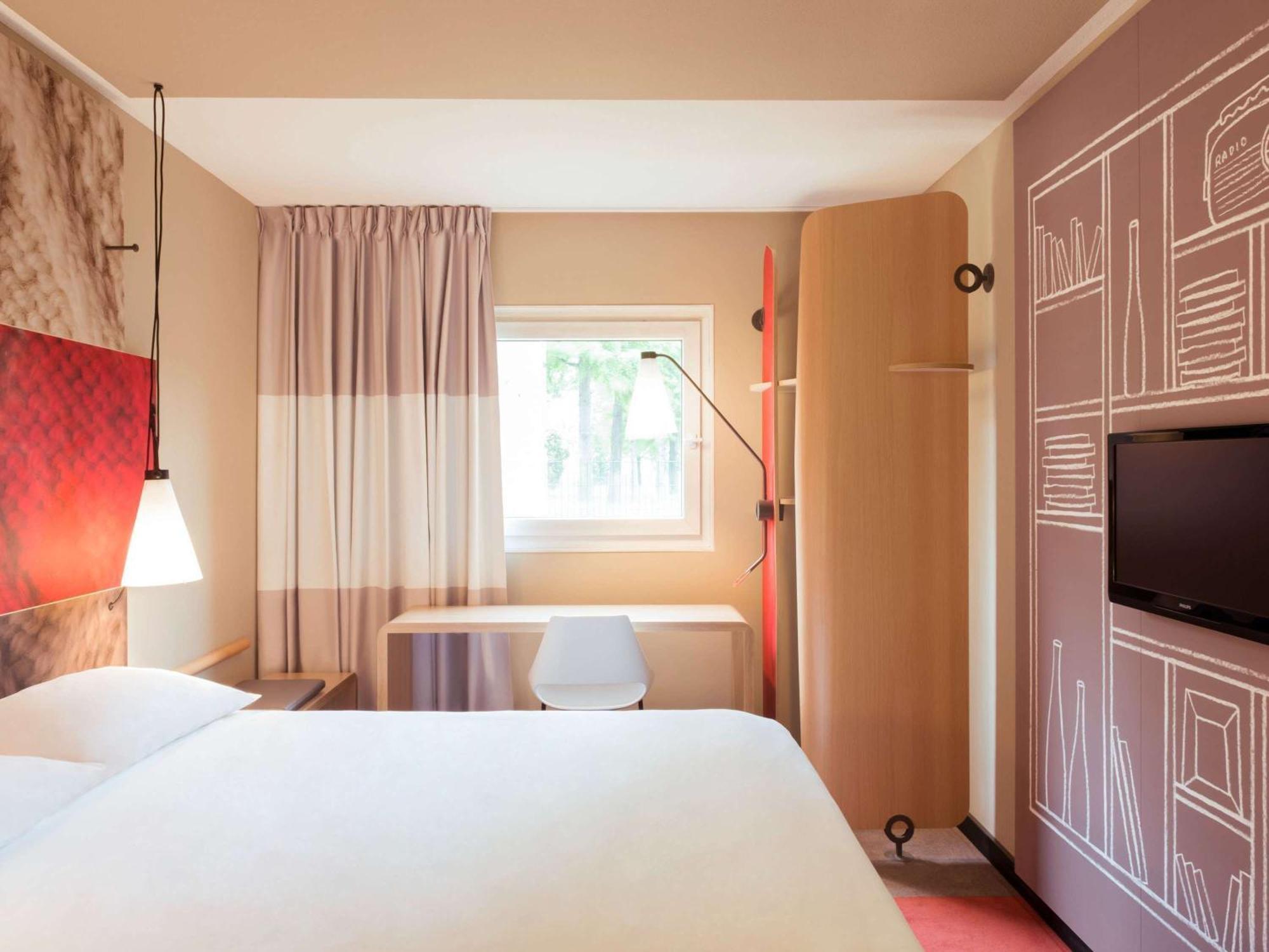 Ibis Centre Bastide Hotel