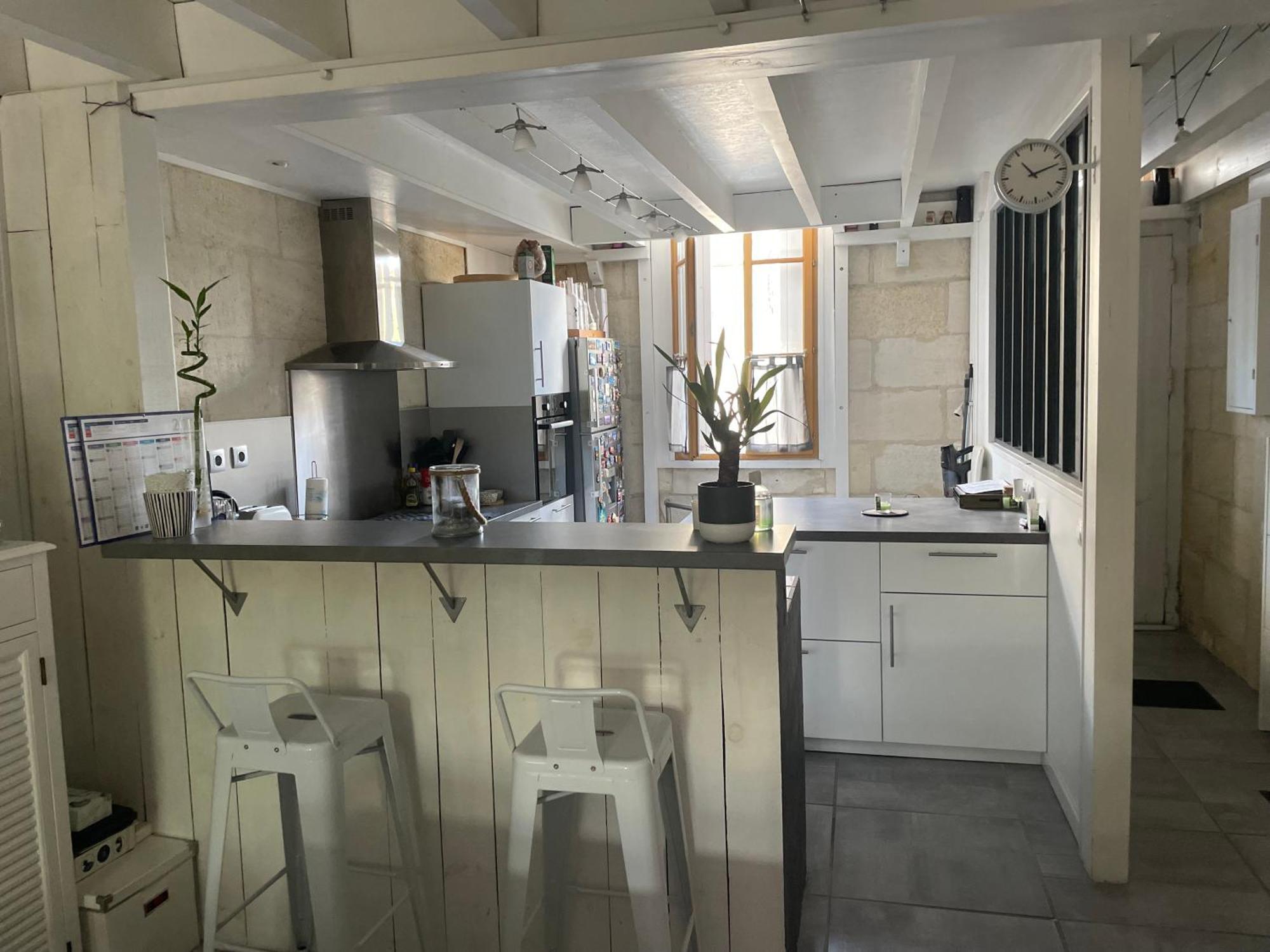 Holiday home Evasion Urbaine A Bordeaux Espace Detente Avec Piscine Privee Et Climatisation *