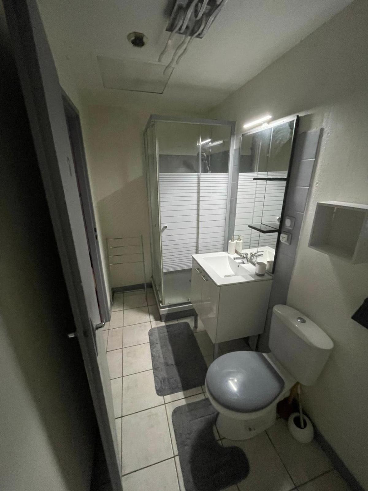 Jacuzzi Au Coeur De Apartment *