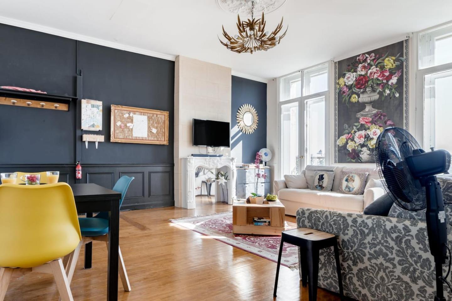 Elegant In At Les Chartrons *
