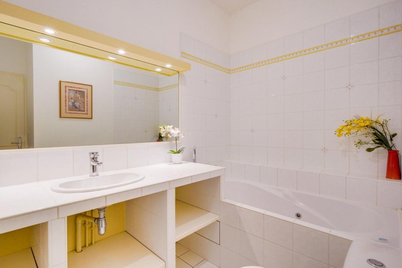 Lovely With Exceptional Terrace