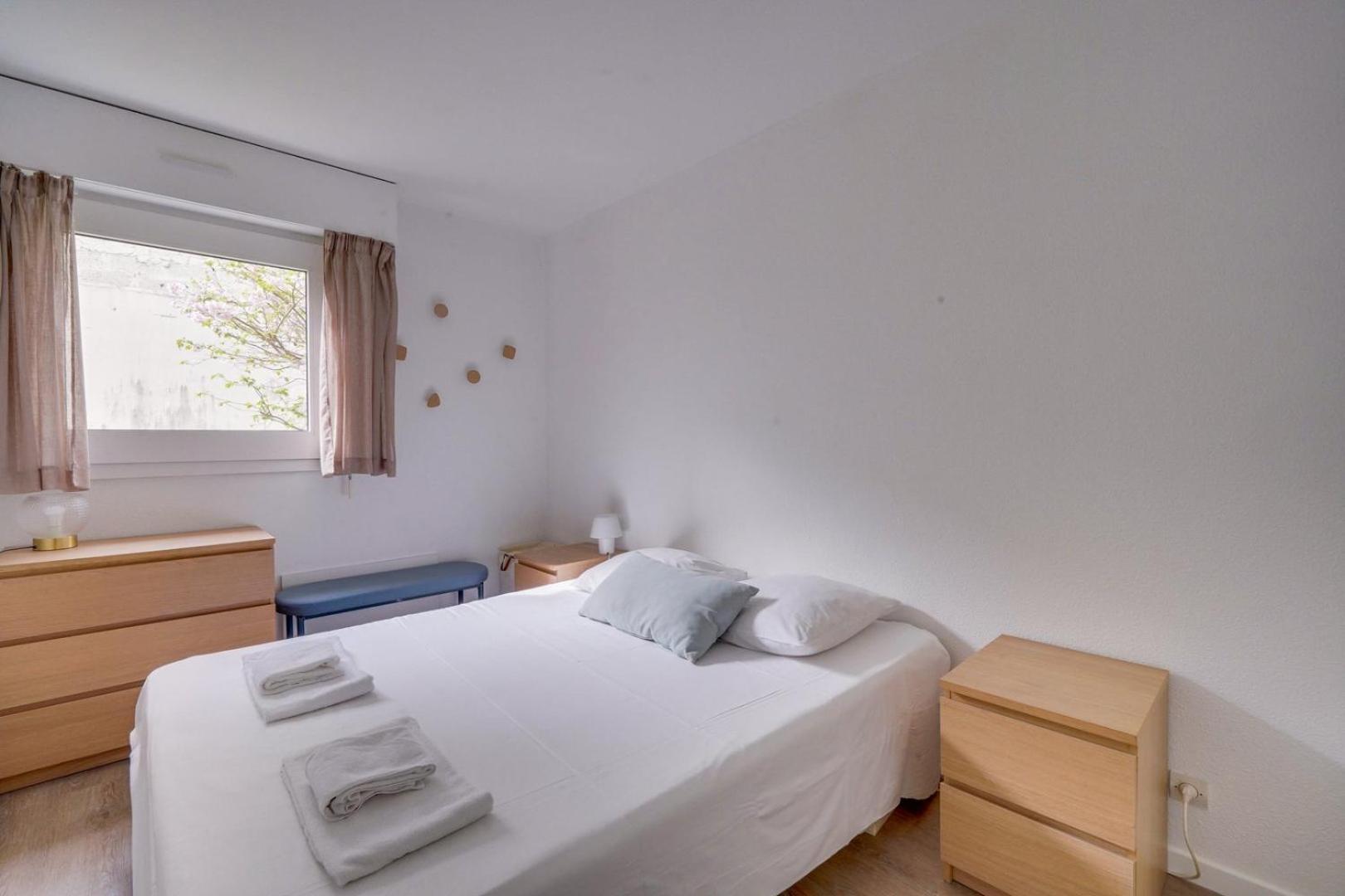 Apartment Pleasant Flat In With Terrace And Parking