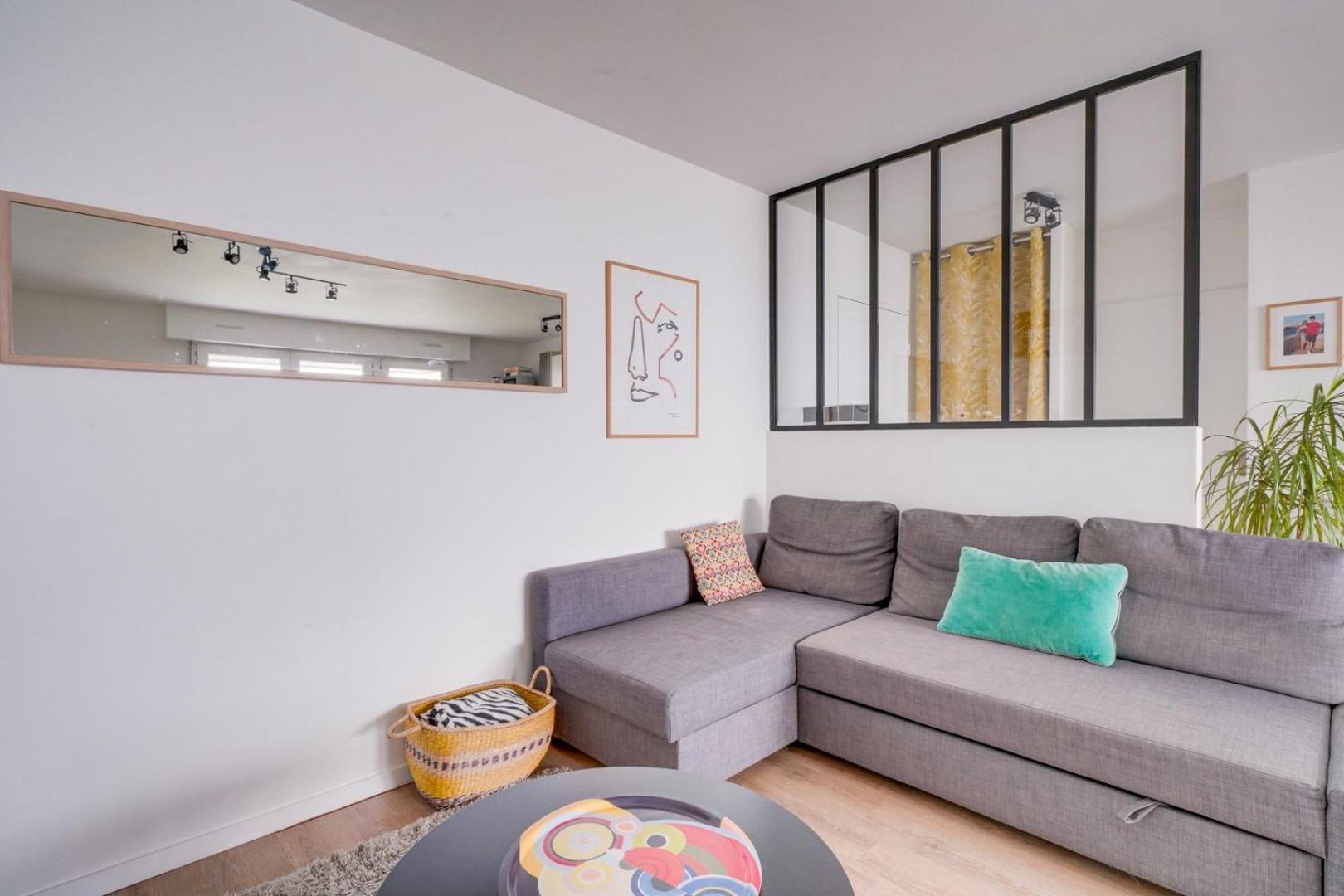 Pleasant Flat In With Terrace And Parking Apartment Bordeaux