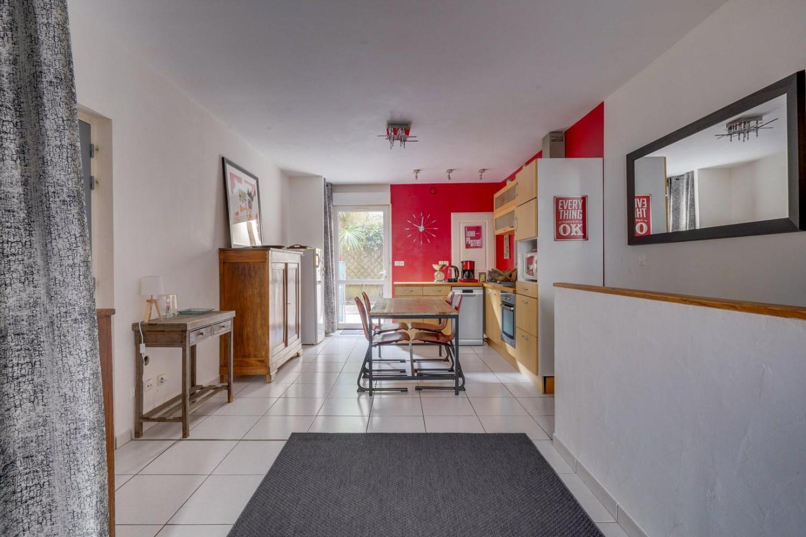 Charming Townhouse With Terrace *