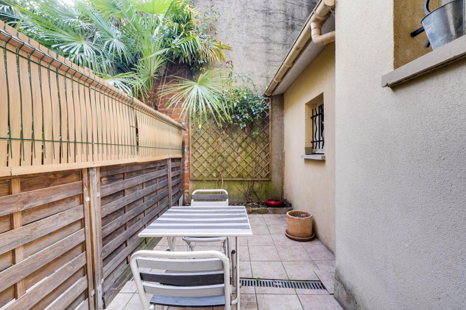 Charming Townhouse With Terrace *
