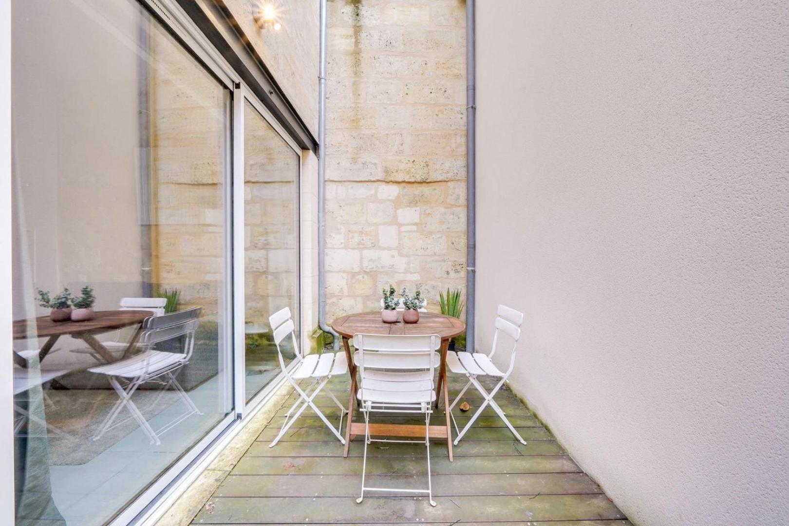 Apartment Beautiful With Private Terrace Bordeaux