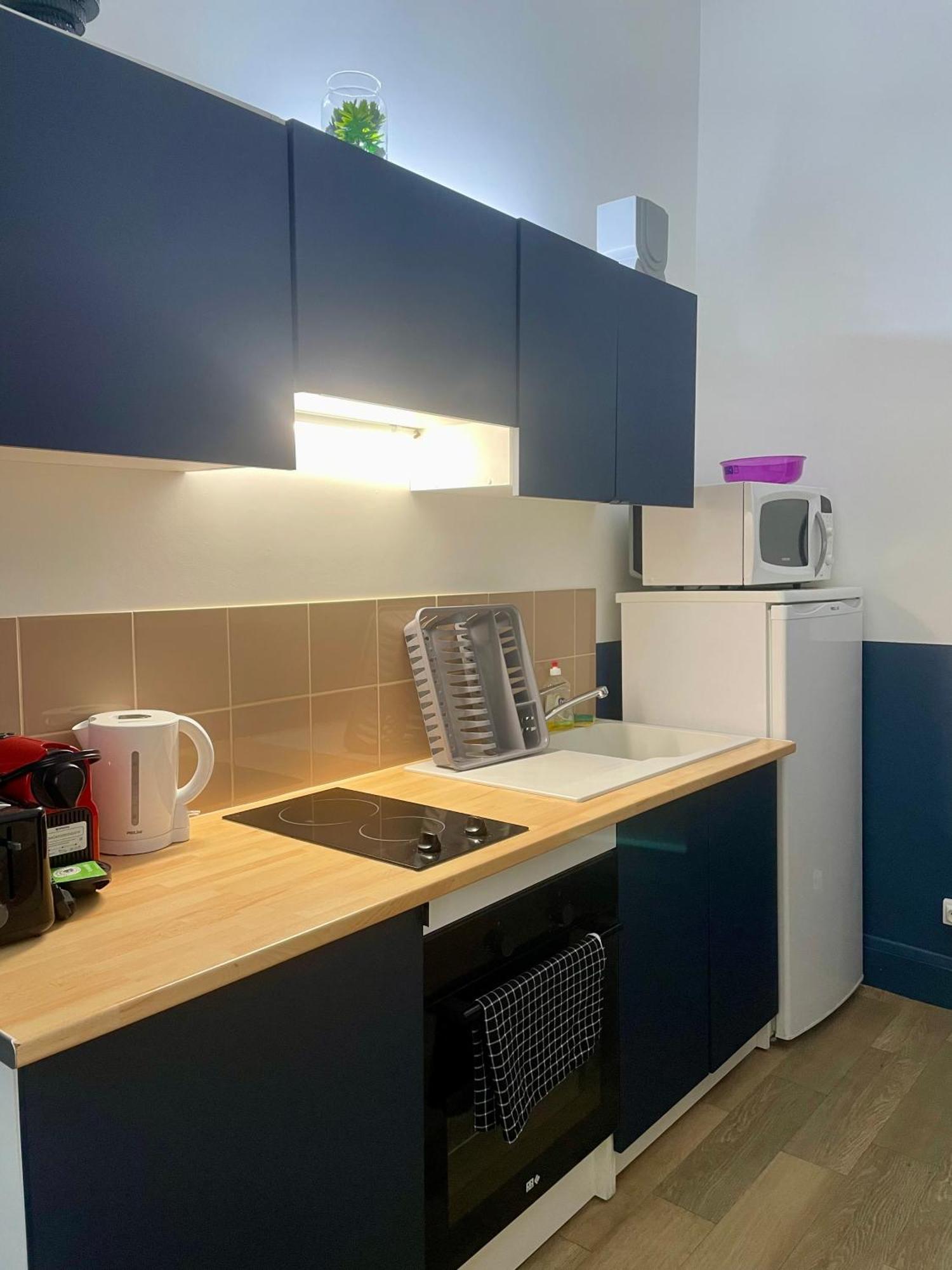 A Gambetta Apartment