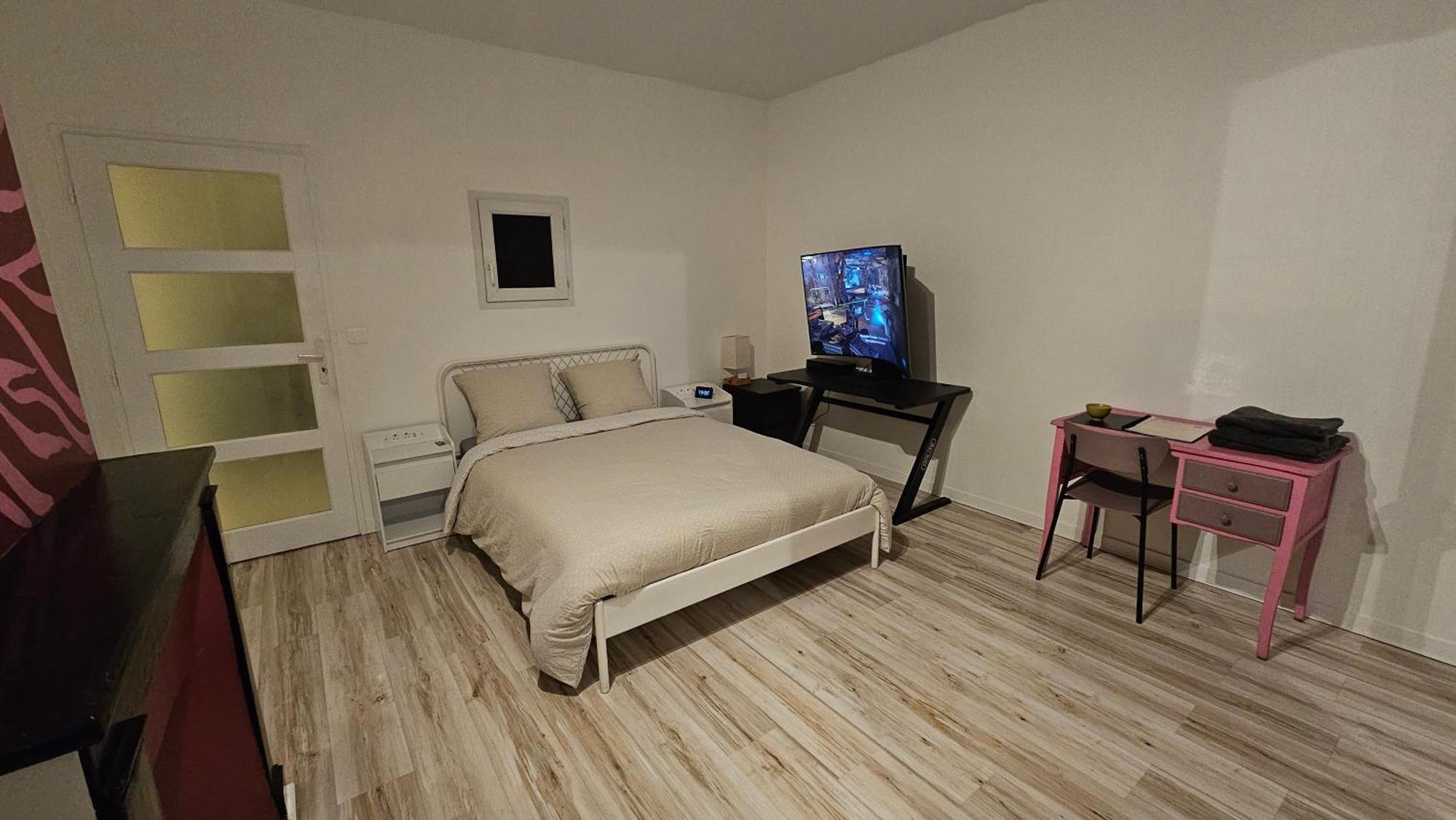 Séjour chez l'habitant Bed To Rent - Maison Calme Avec Jacuzzi Sous Supplement Bordeaux