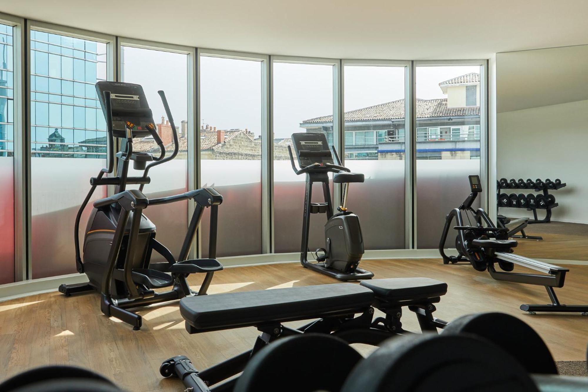 Hotel Indigo Centre Chartrons By Ihg 4*