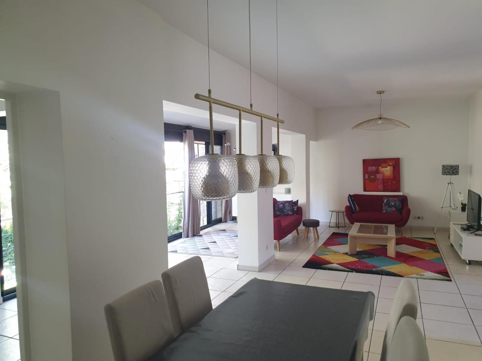 Maison Chartrons: Spacious Garden Retreat In Central