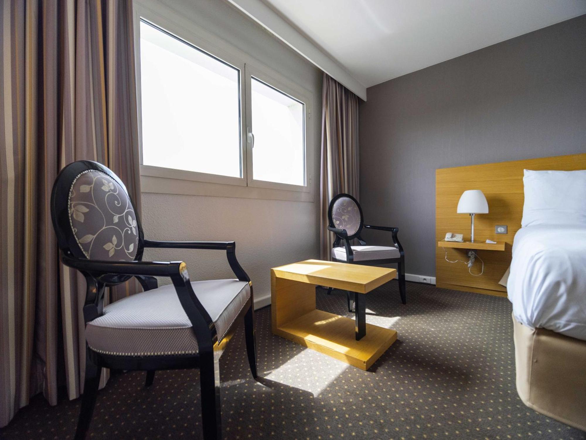 Mercure 4*
