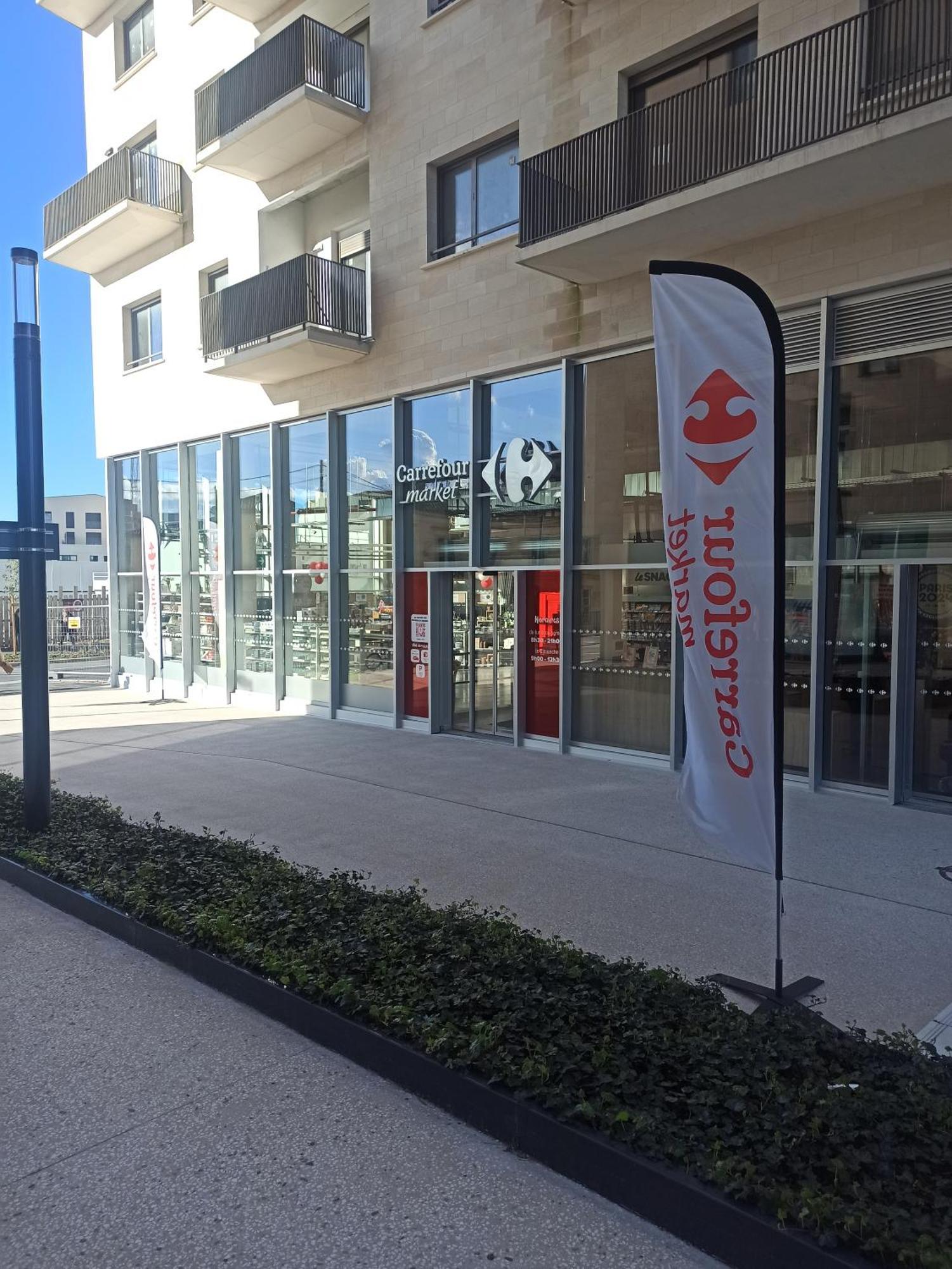 Centre Ville, Parking, Transport En Commun Au Pied De L'immeuble *
