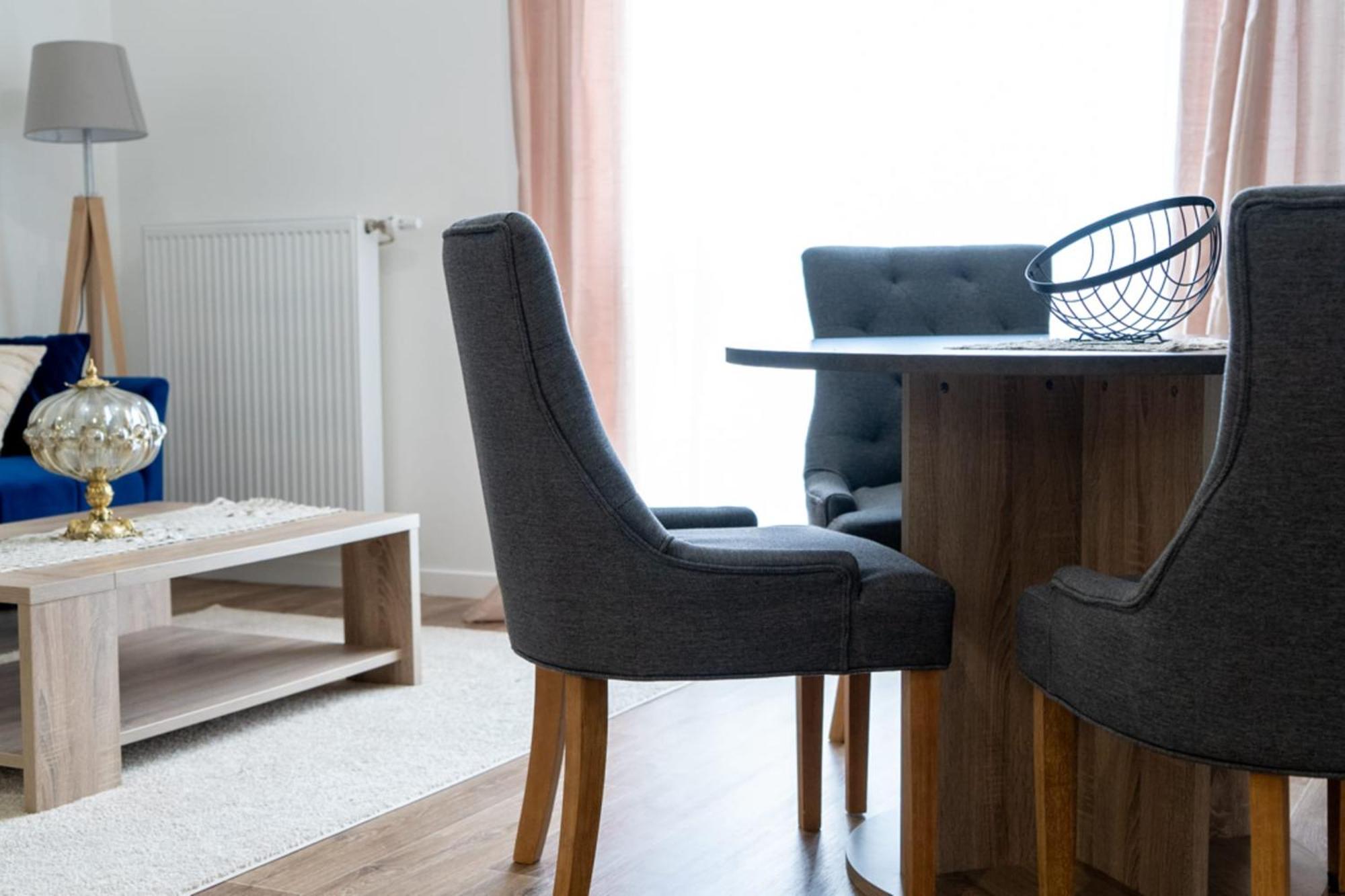 Pretty Island Of Calm In Apartment Bordeaux