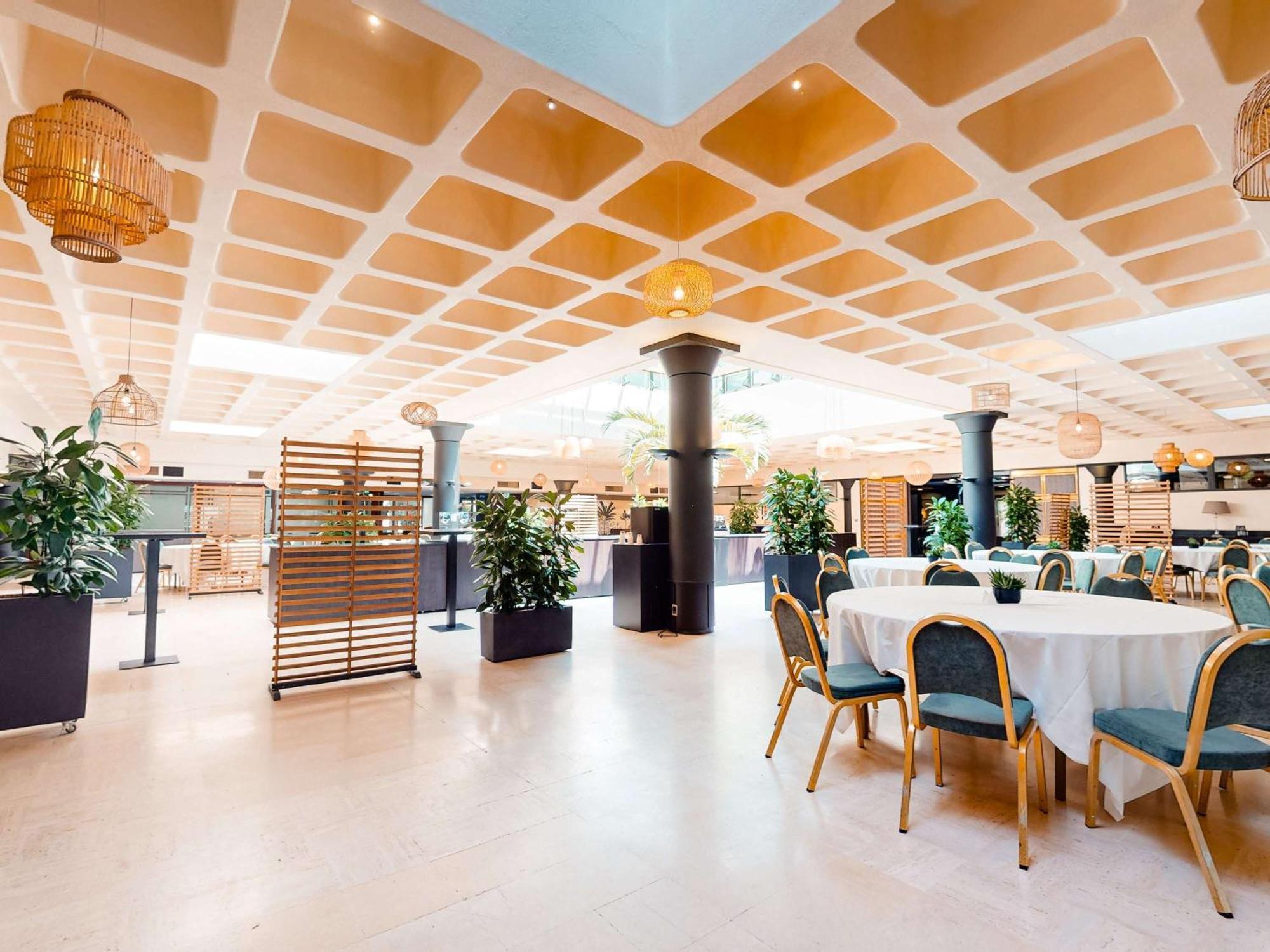 Mercure Chateau Chartrons Hotel 4*