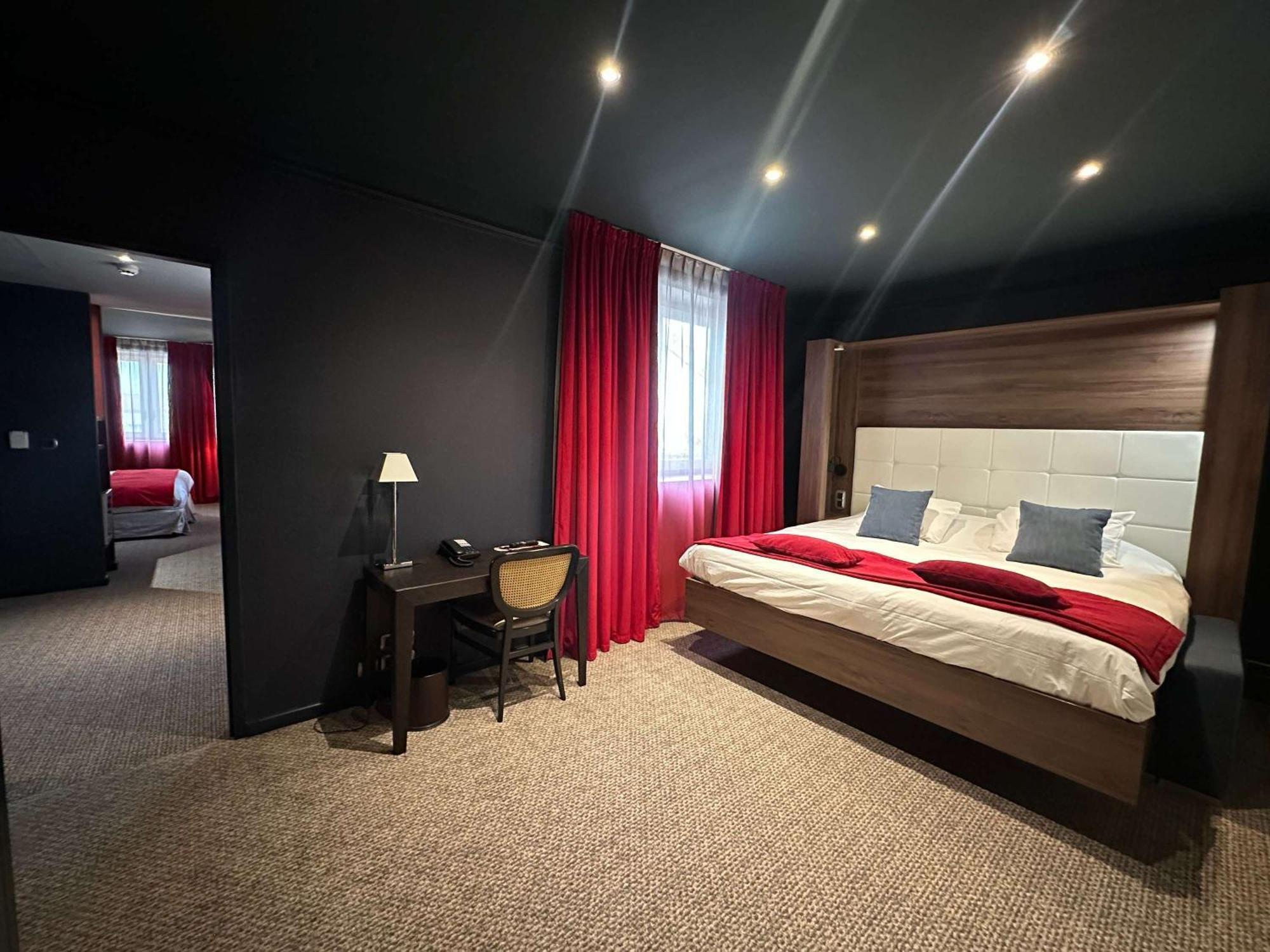 Mercure Chateau Chartrons Hotel 4*