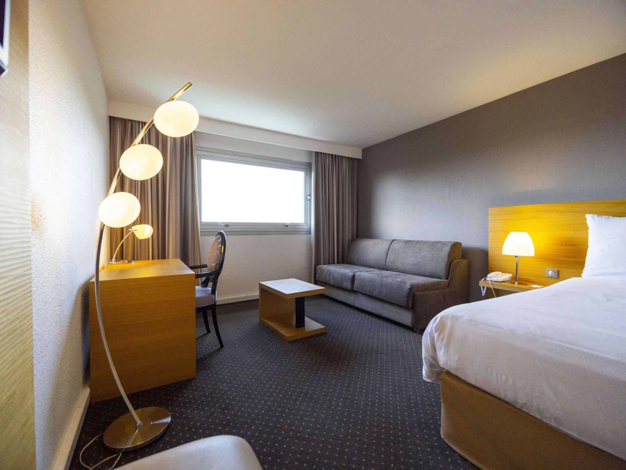 Mercure Hotel 4*