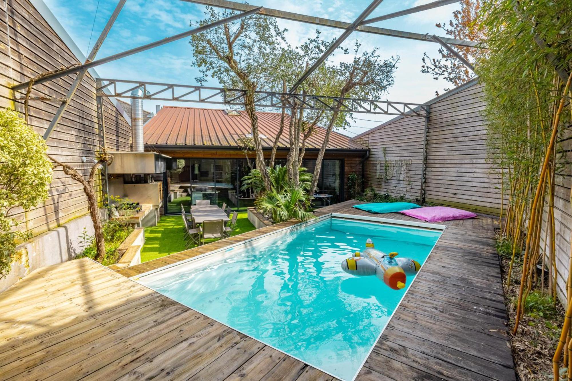 La Maison De Clara- Swimming Pool & Private Cinema * Bordeaux