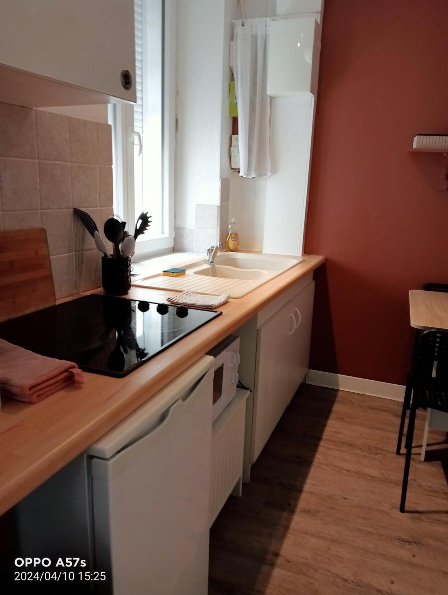 Apparemment Jacuzzi Balneo Centre De Apartment Bordeaux