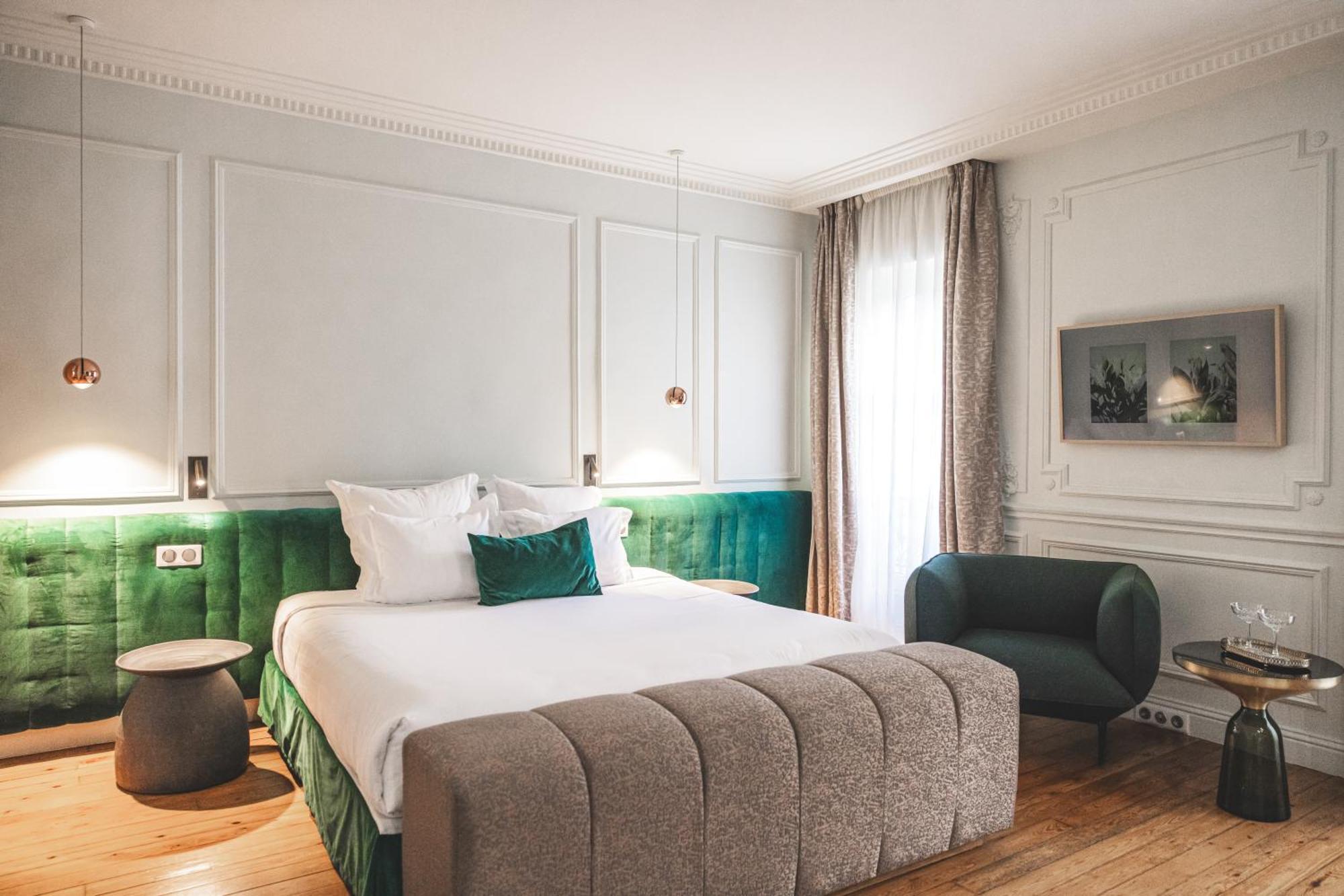 Singulier - Boutique & Anne Semonin 4*