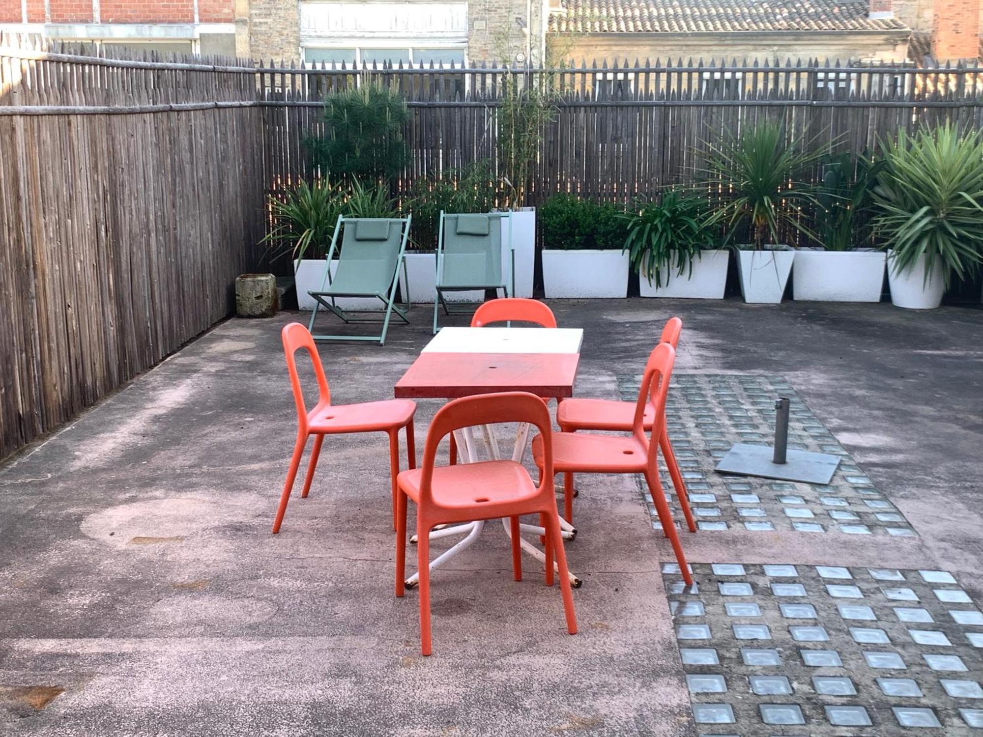 Appartement Le Beaufleury Et Sa Terrasse A La Victoire Bordeaux
