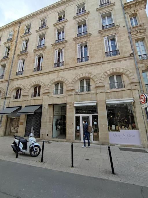 Apartment Agreable Quartier Des Grands Hommes Bordeaux