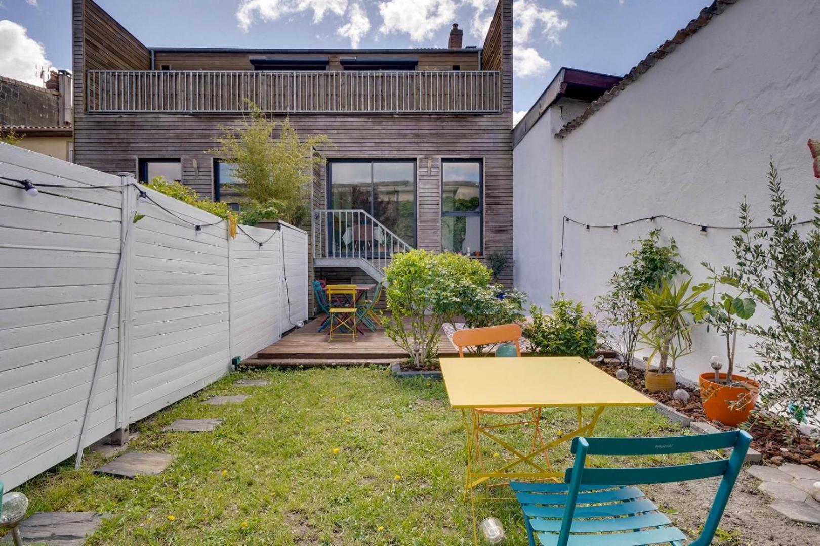 Tres Bel Avec Terrasse Et Jardin * Bordéus