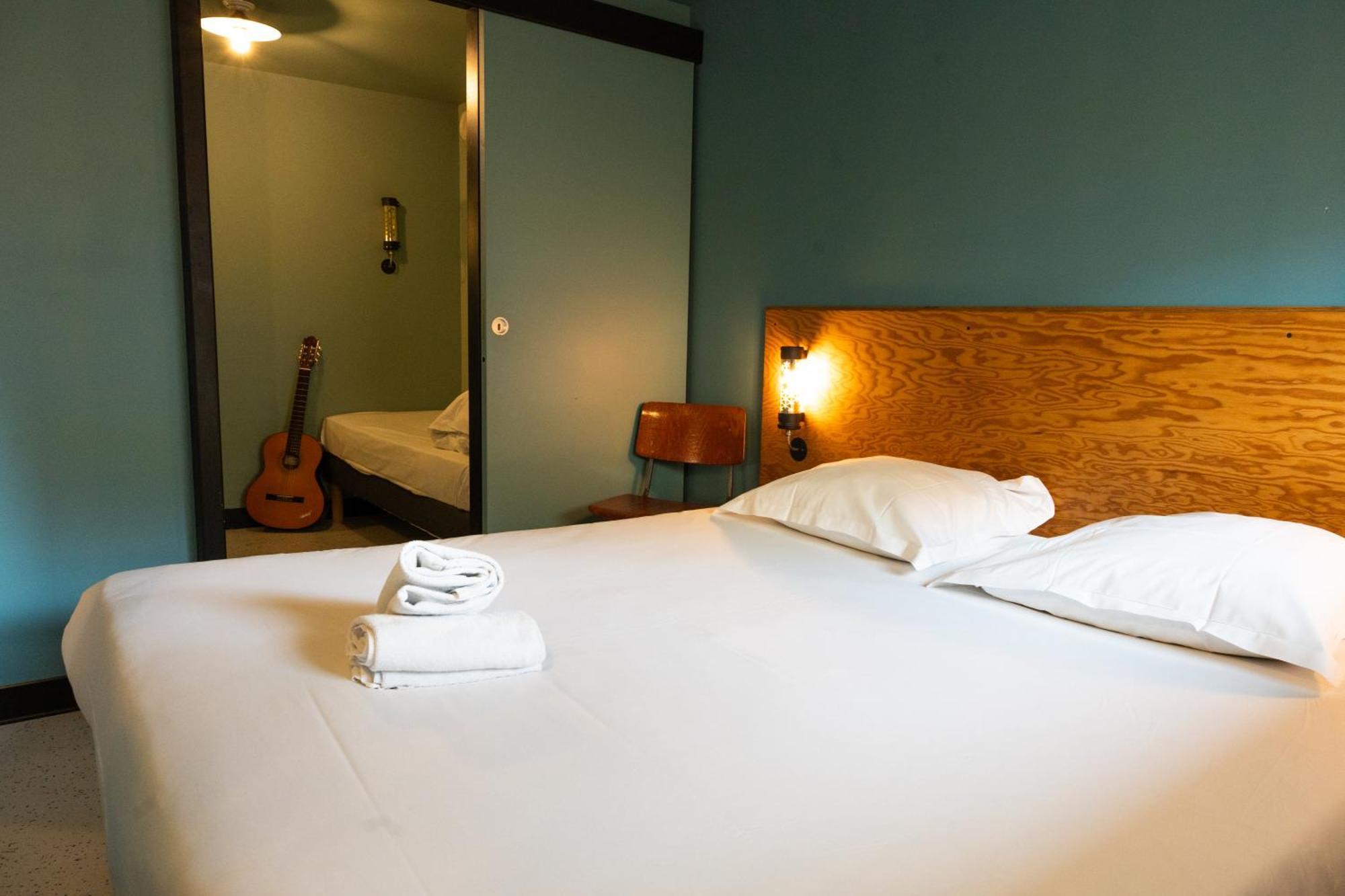 Hotel Eklo Centre Bastide Bordeaux