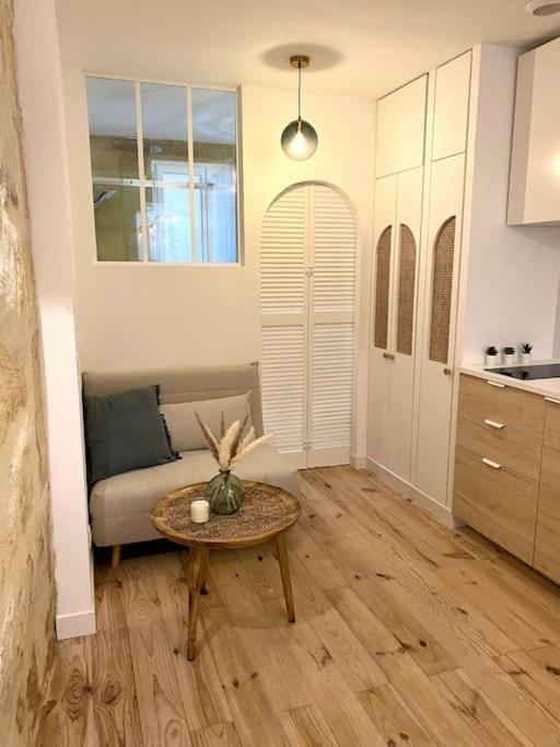 Bordelais Avec Terrasse Apartment *