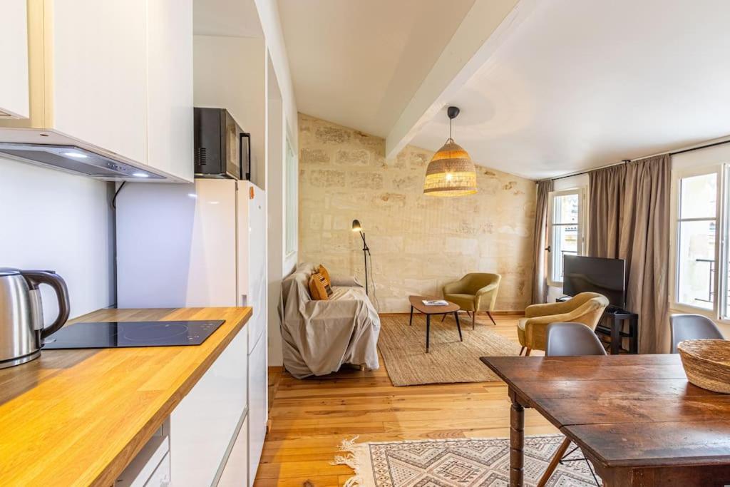 Jardin Public : T3 Renove Immeuble Pierre * Bordeaux