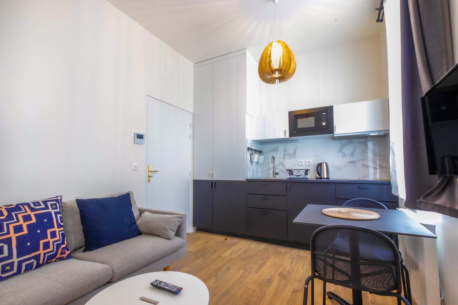 - Centre Gare Apartment