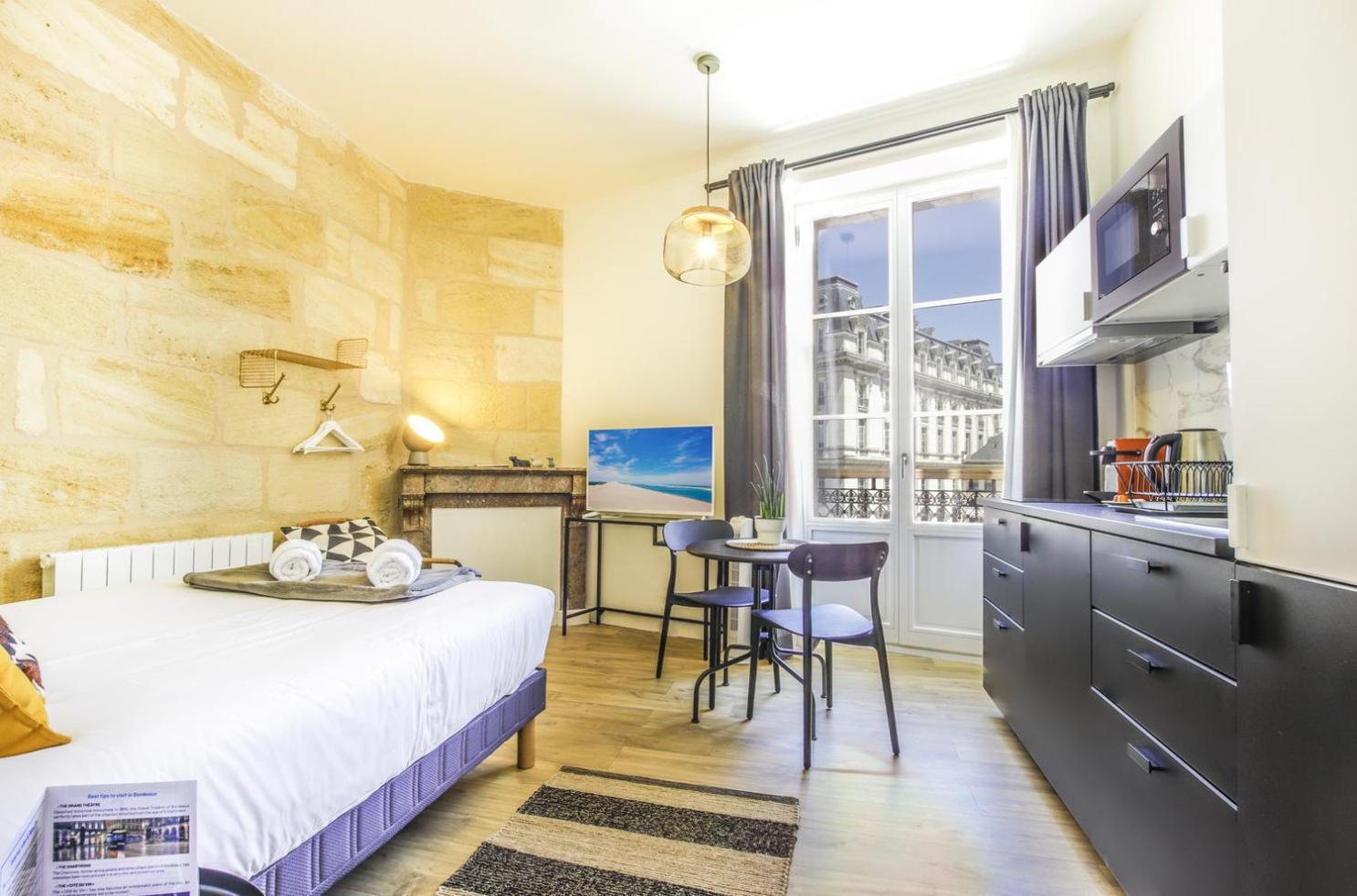 - Centre Gare Apartment Bordeaux