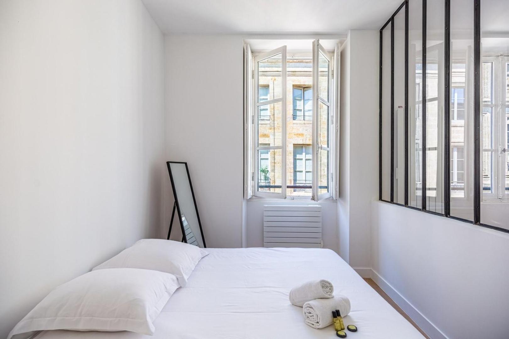 Guestready - A Bright Minimalism In The Centre Bordeaux