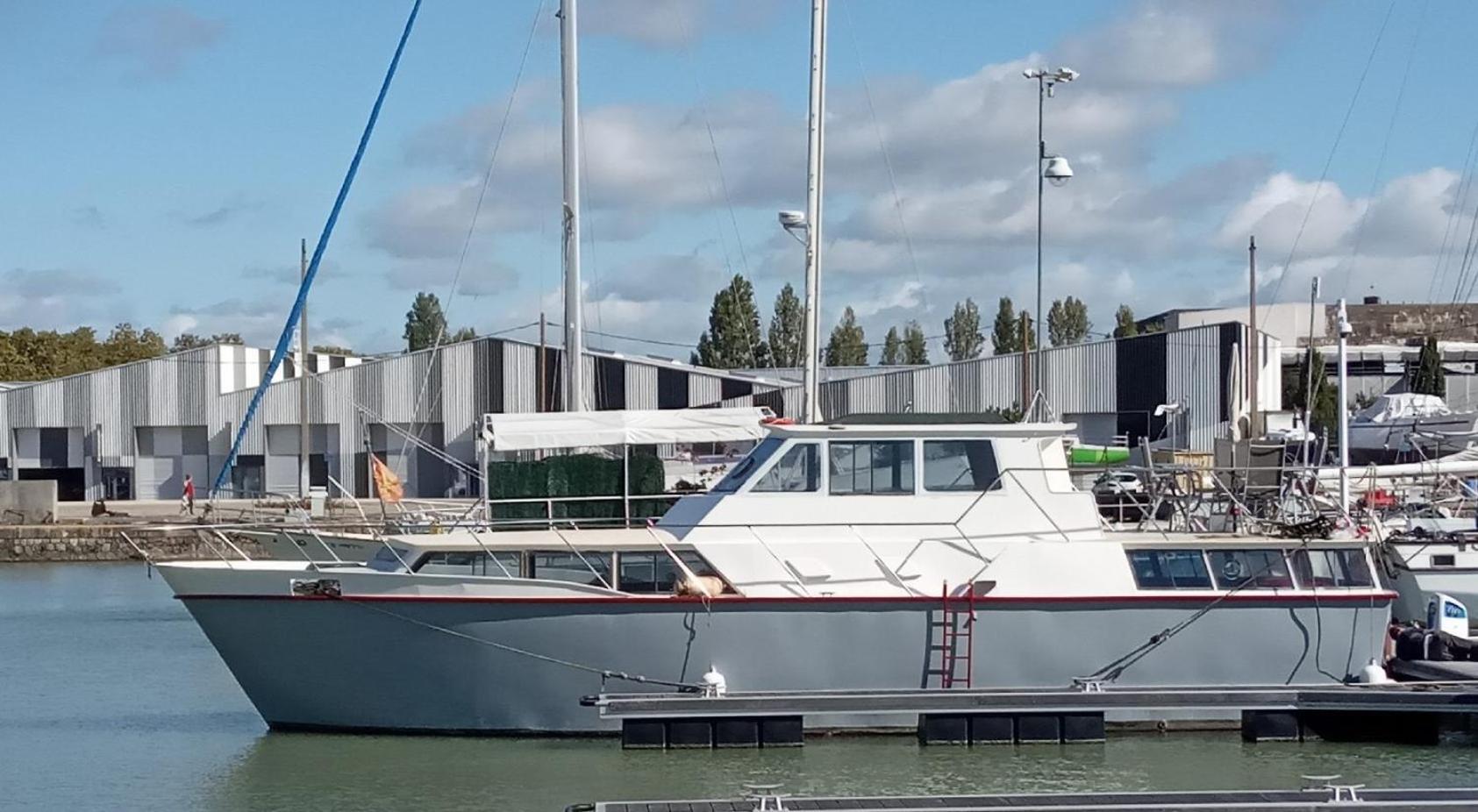 Le Bateau Ivre Bordeaux