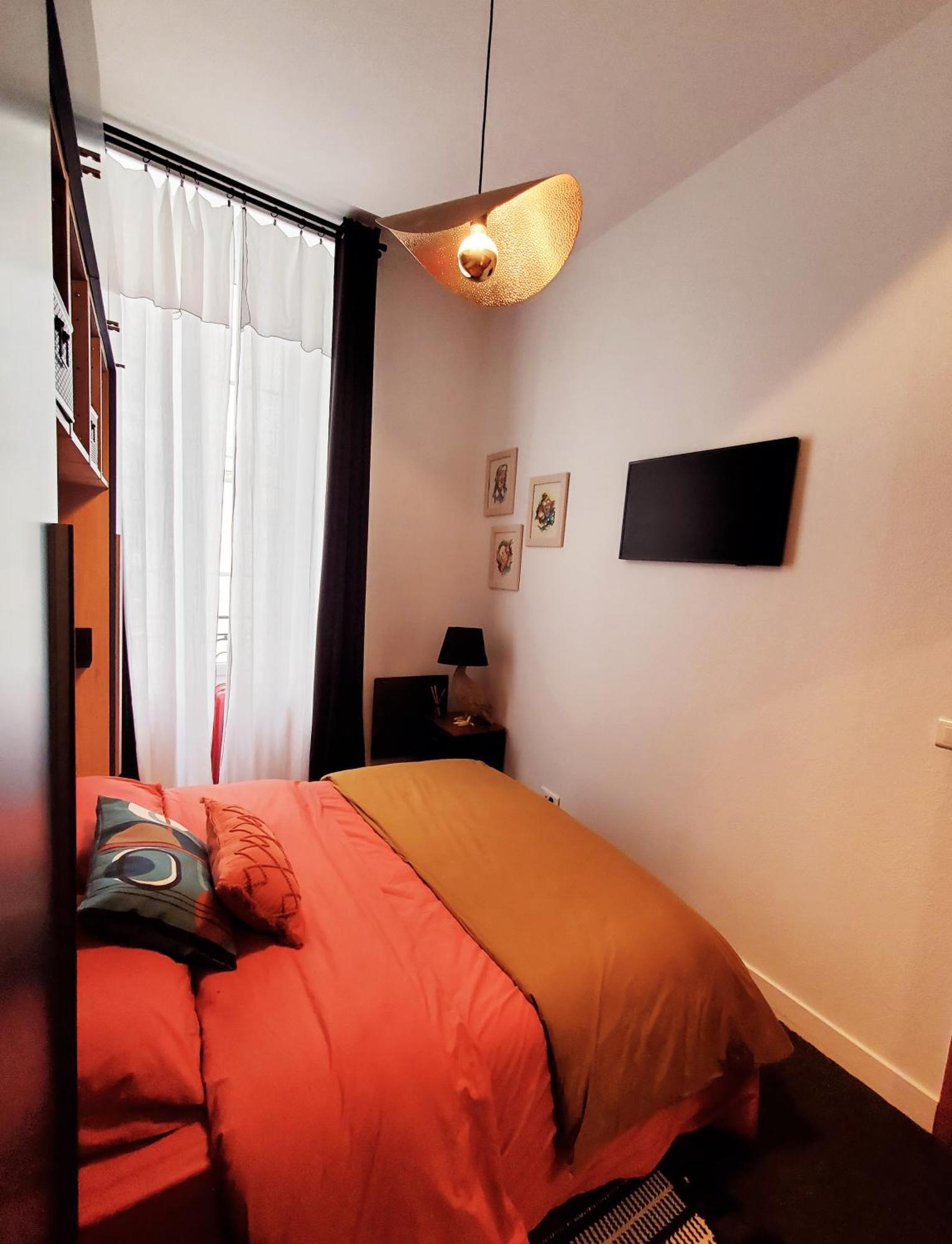 Ravissant Entierement Renove T2, Proche De La Rue Saint Catherine Appartement *