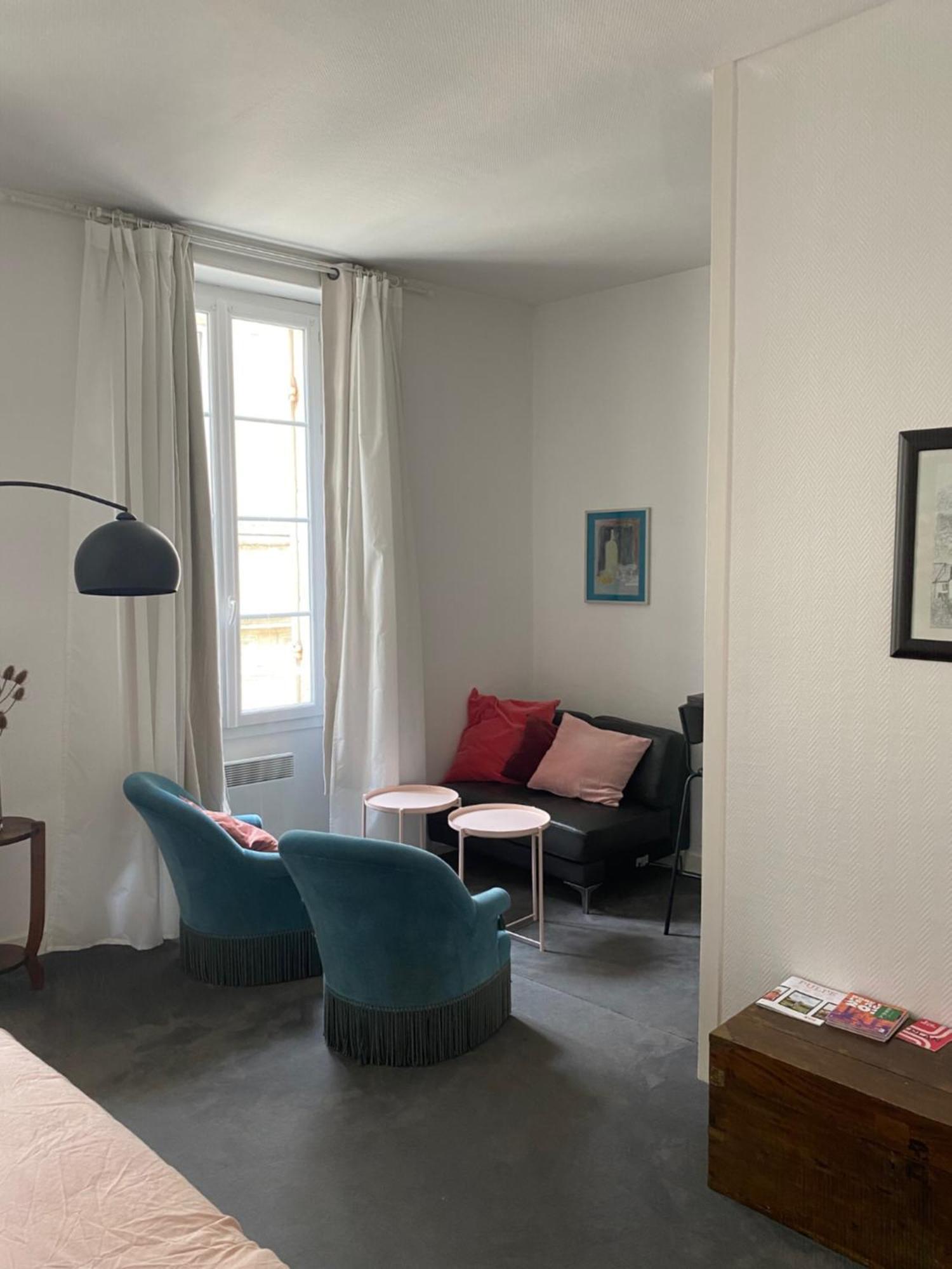 De 30 M2 Dans Le Triangle D'or De Apartment
