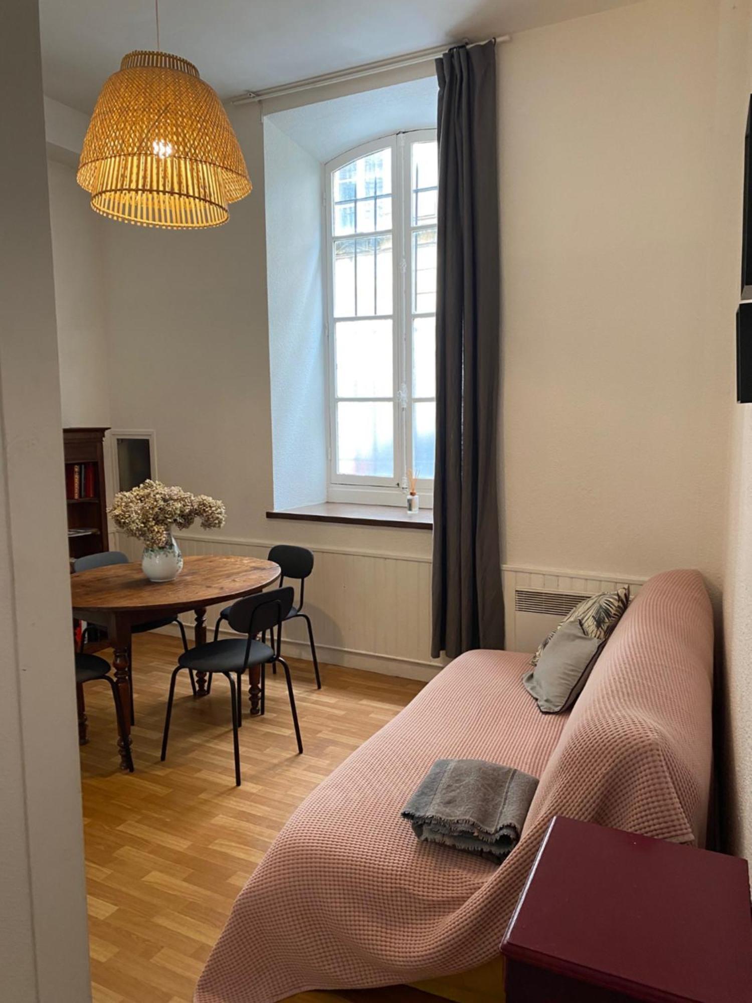 Grand Style Bordelais Dans Le Triangle D'or Apartment
