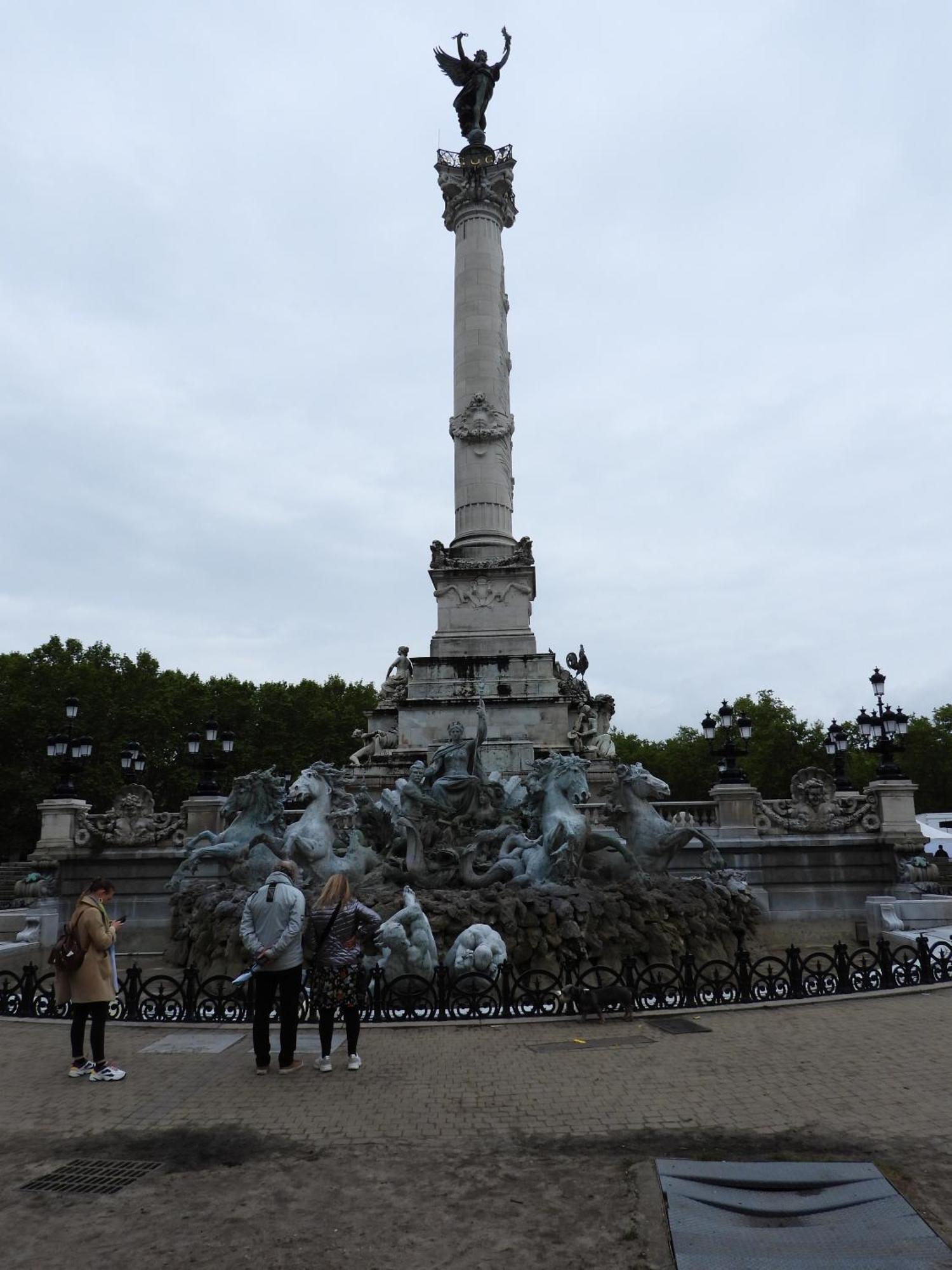 Le Miroir Aux Fees Bordeaux