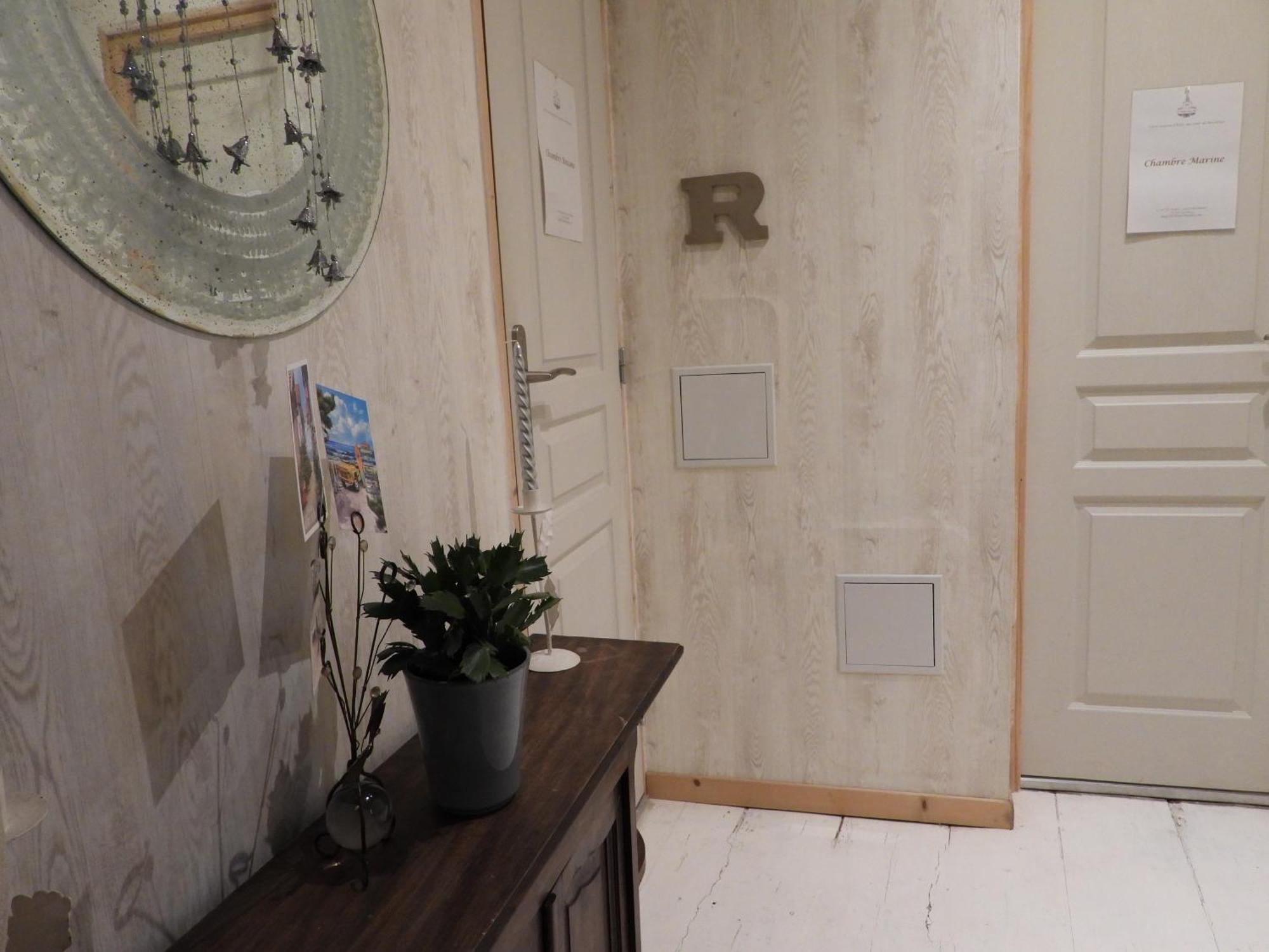 Bed & Breakfast Le Miroir Aux Fees 2*