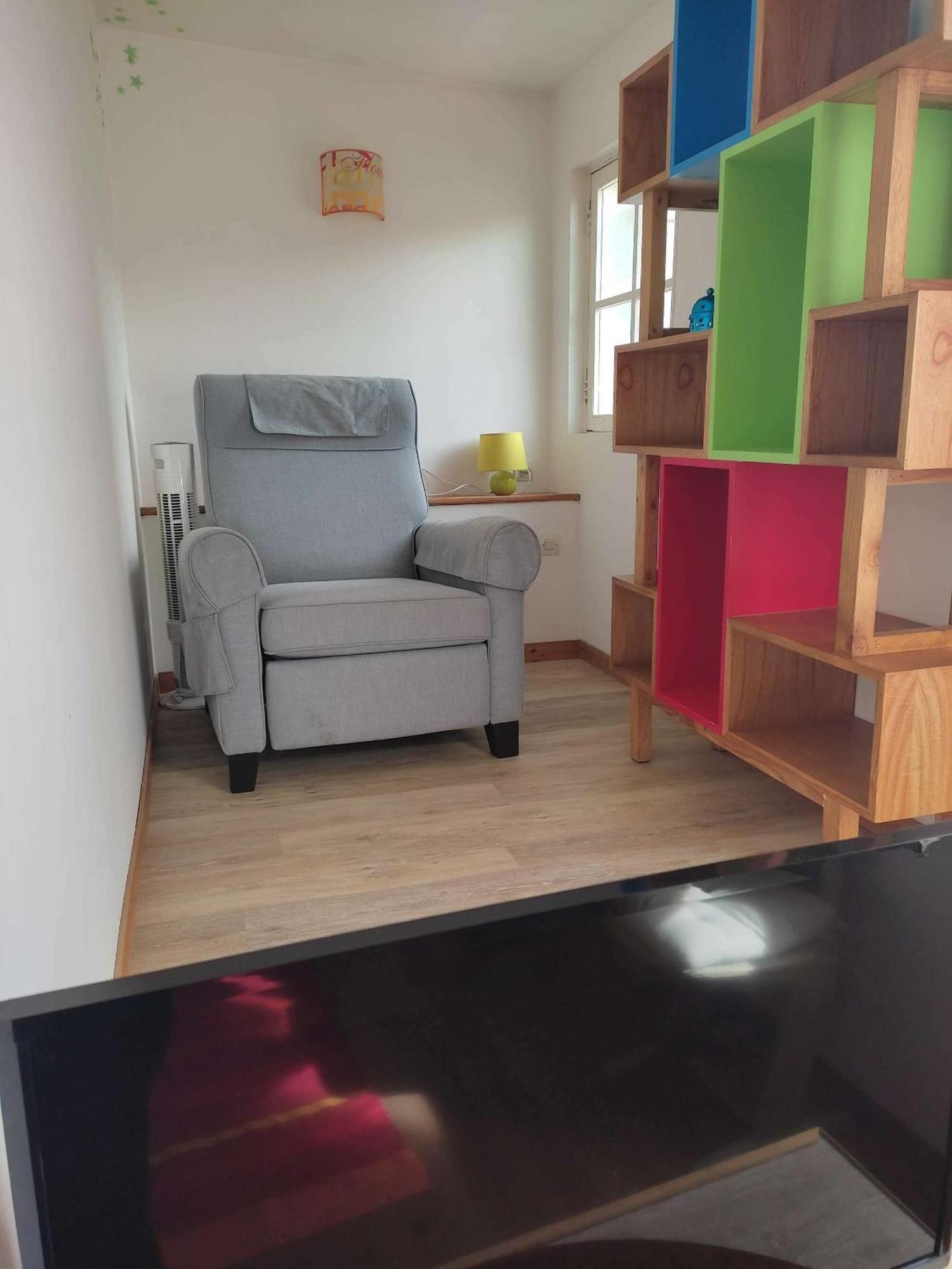 Le Miroir Aux Fees Bed & Breakfast 2*
