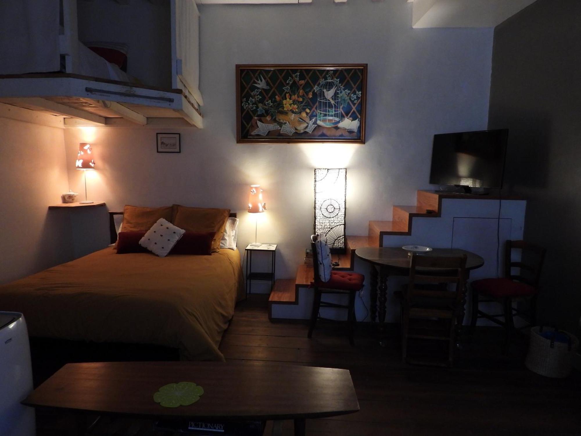 Bed & Breakfast Le Miroir Aux Fees Bordeaux