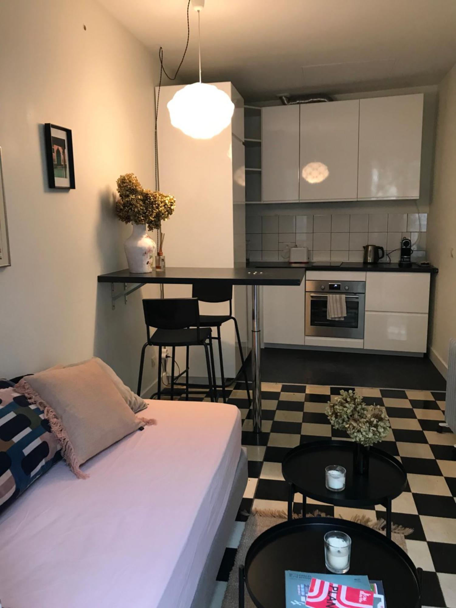Charmante Dependance Au Coeur Du Triangle D'or De Apartment Bordeaux