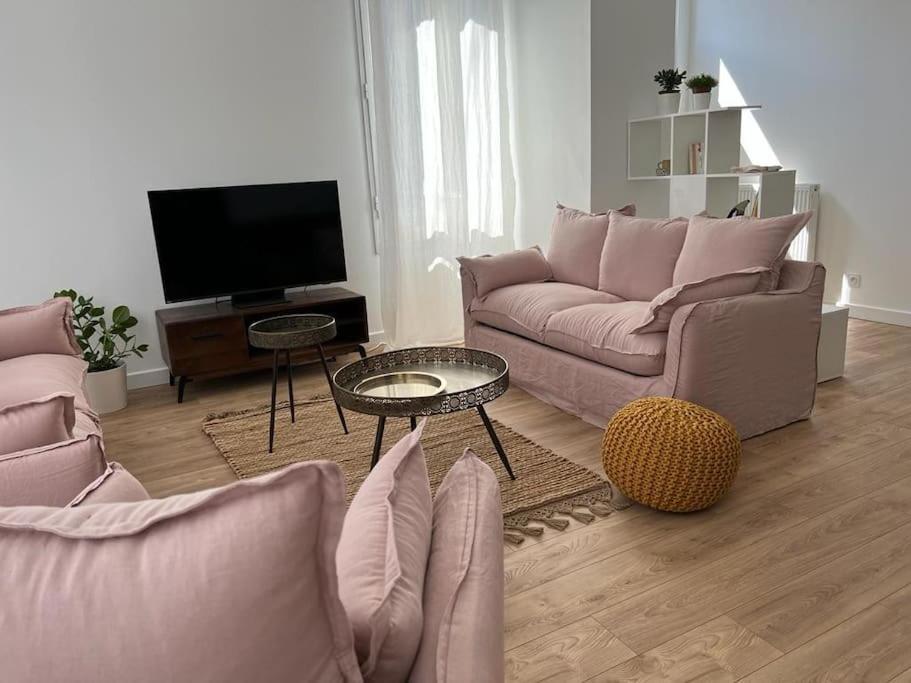 Belle Et Confortable Maison De *
