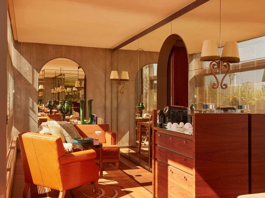 Hotel Mondrian Les Carmes