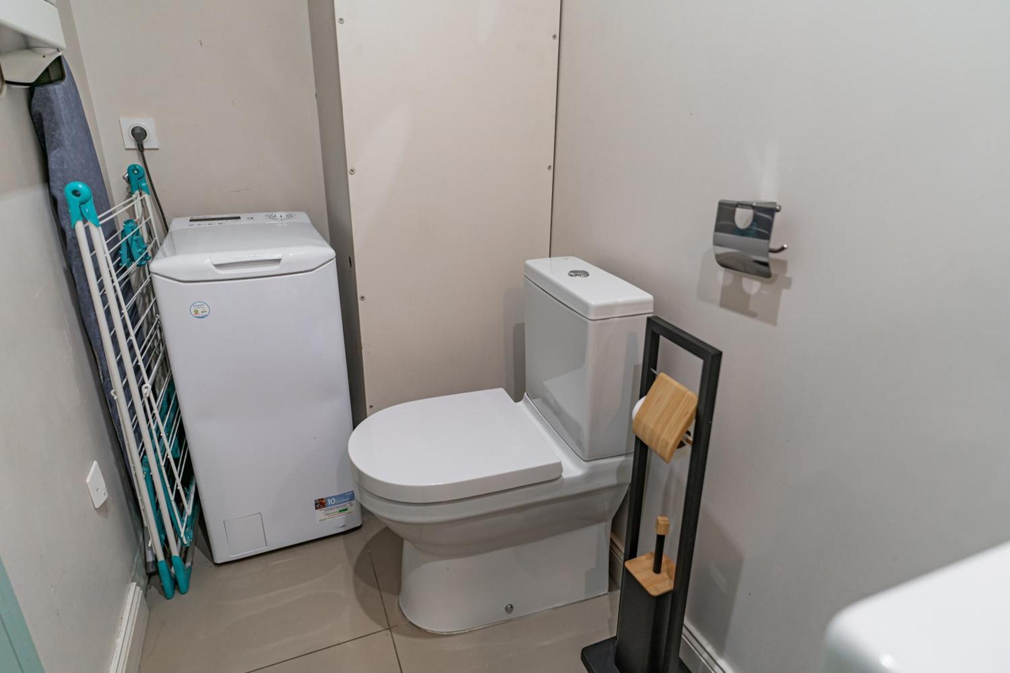 Aux Portes Du Jardin Public Apartment *