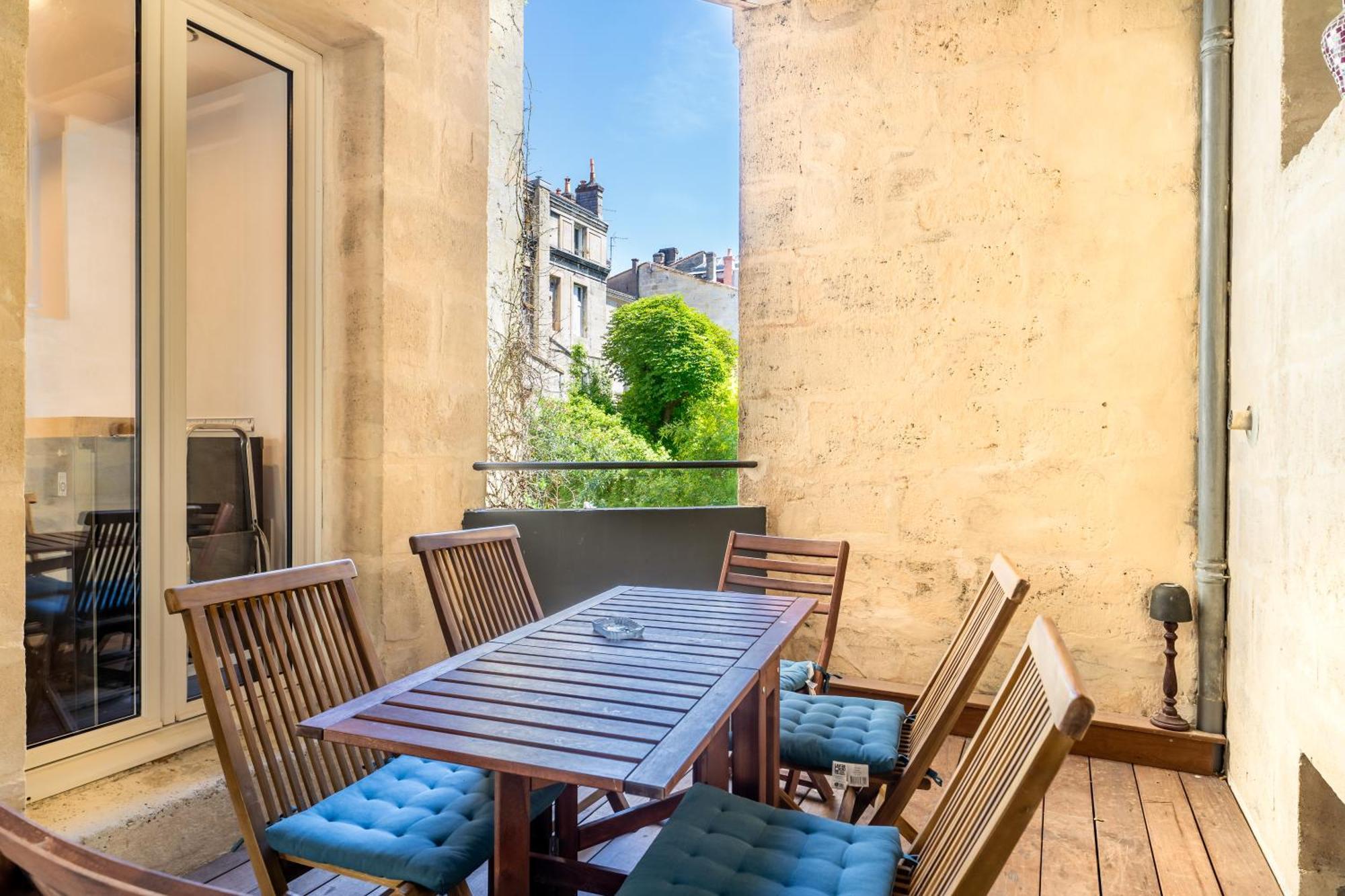 Apartment Aux Portes Du Jardin Public