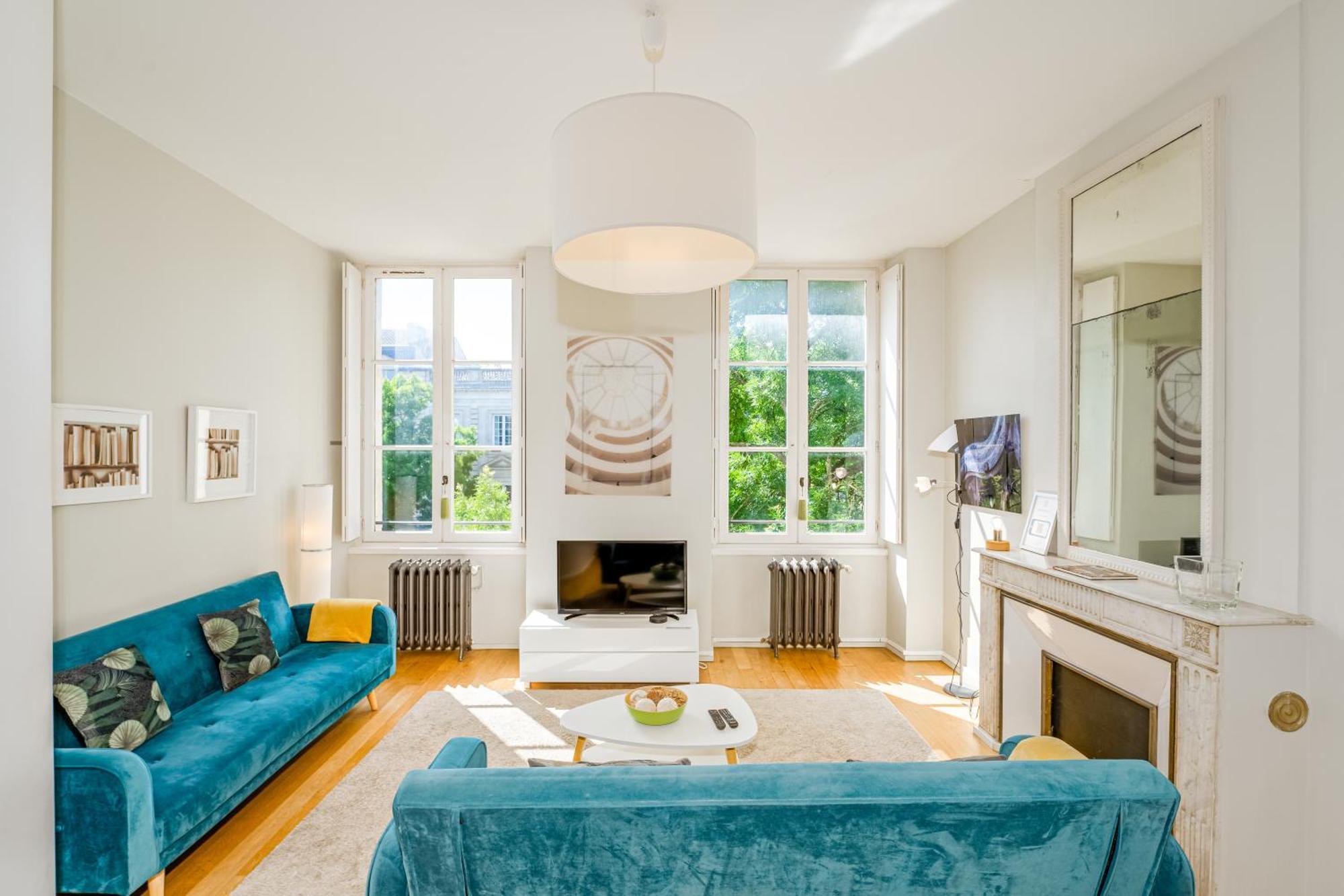Apartment T3 De Prestige Proche Du Jardin Public De *