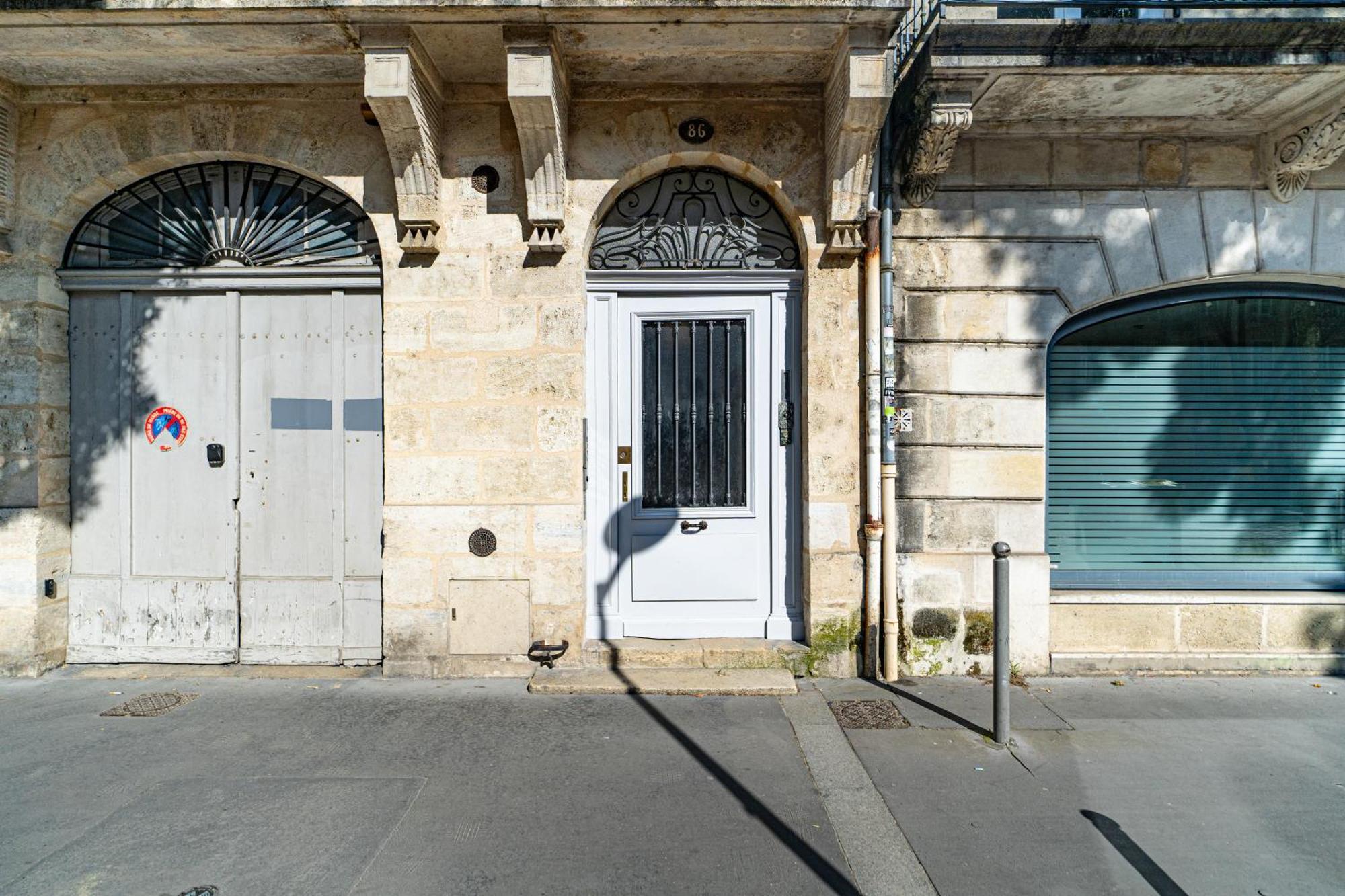 T3 De Prestige Proche Du Jardin Public De Bordeaux