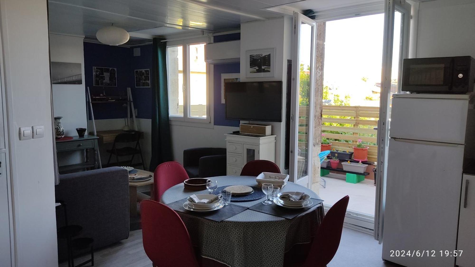 Les Bonbonieres D'andrea Gavinies Pellegrin Apartamento